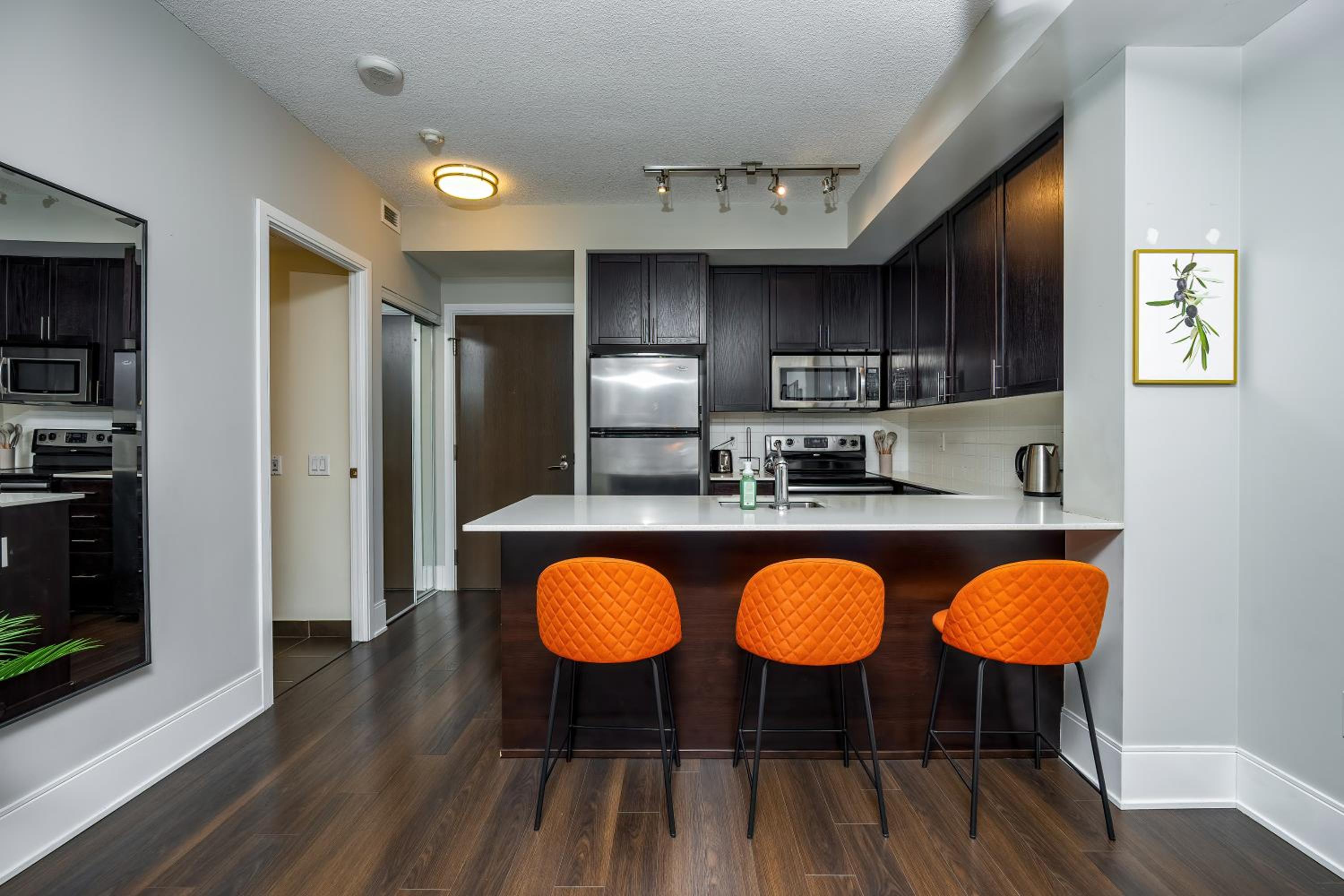 Condo in the heart of Downtown Toronto!