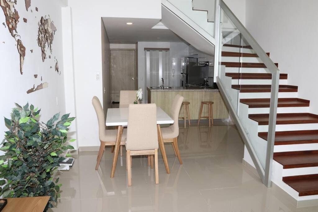Large loft with city views for relax and fun