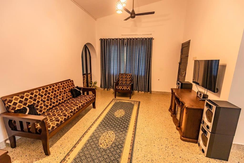 The Rise - Poolside Villa view 4