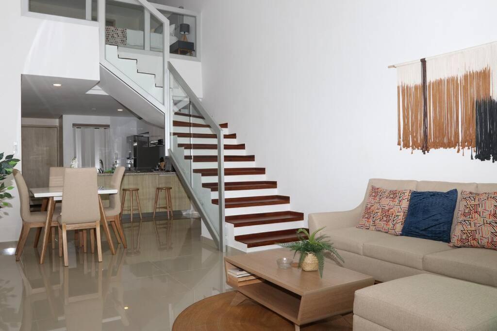 Large loft with city views for relax and fun