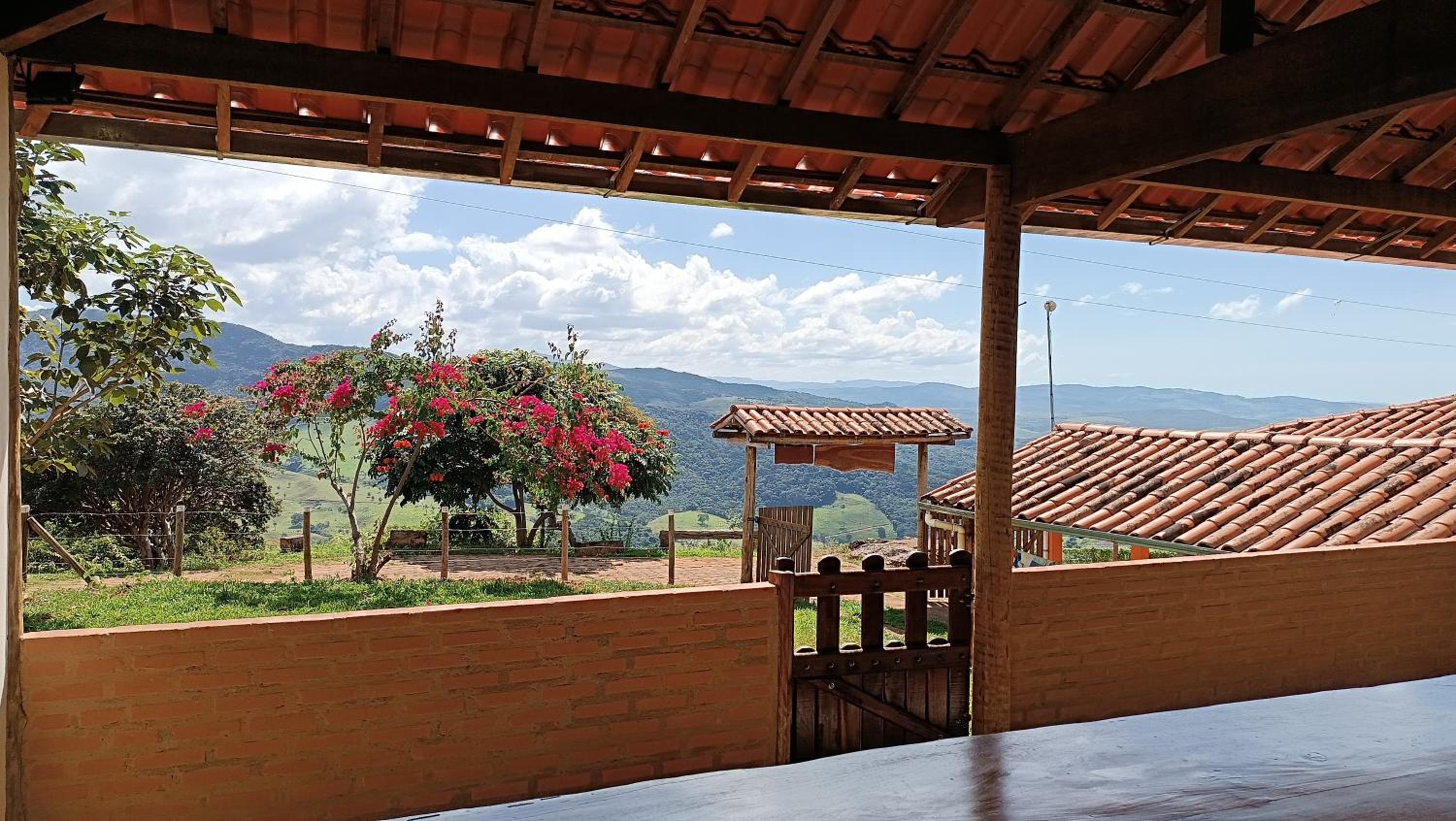 Sítio, Casa grande, bem espaçosa, em Itambe do Mato Dentro, Cabeça de Boi
