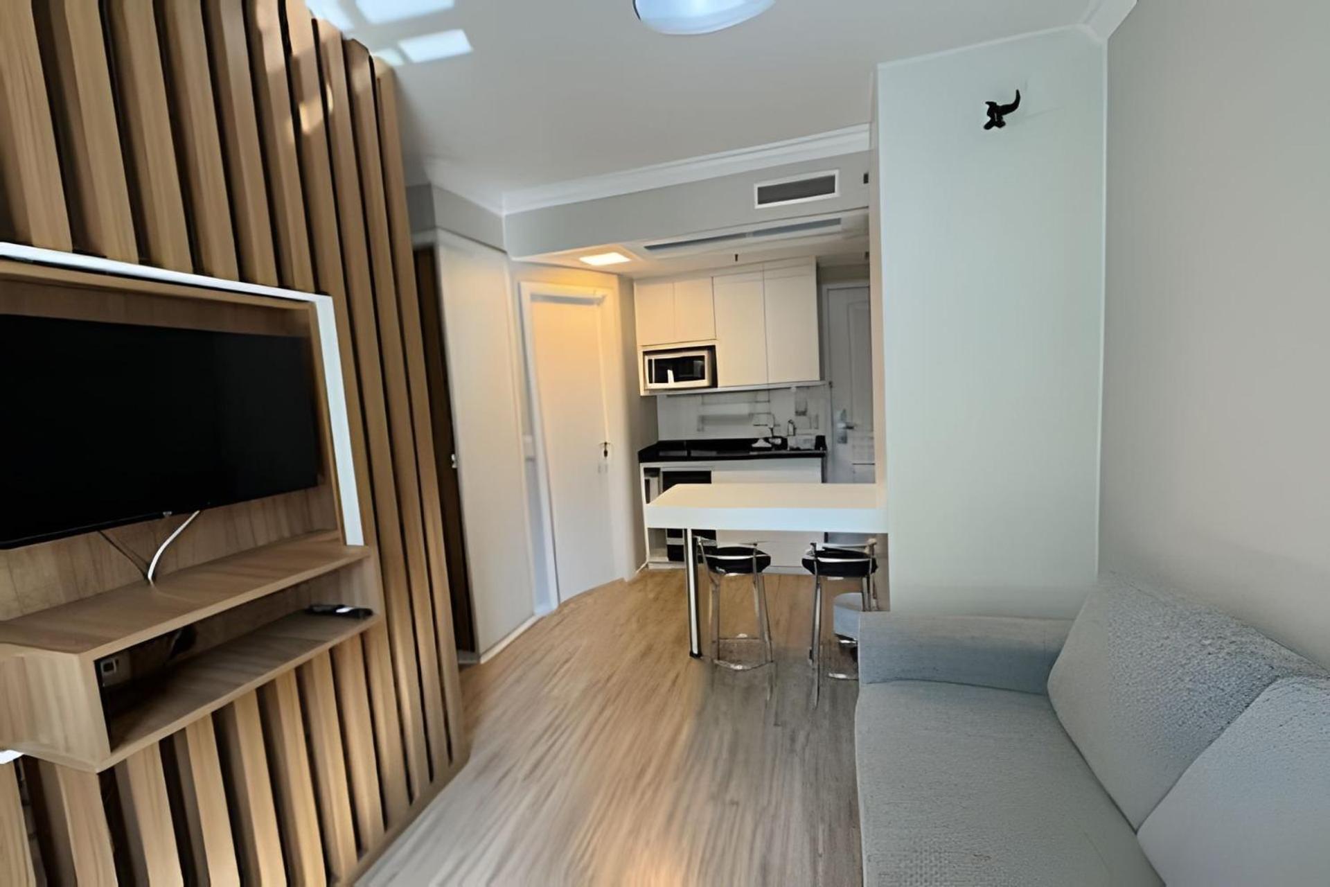 Flat bem localizado na região de Pinheiros!
