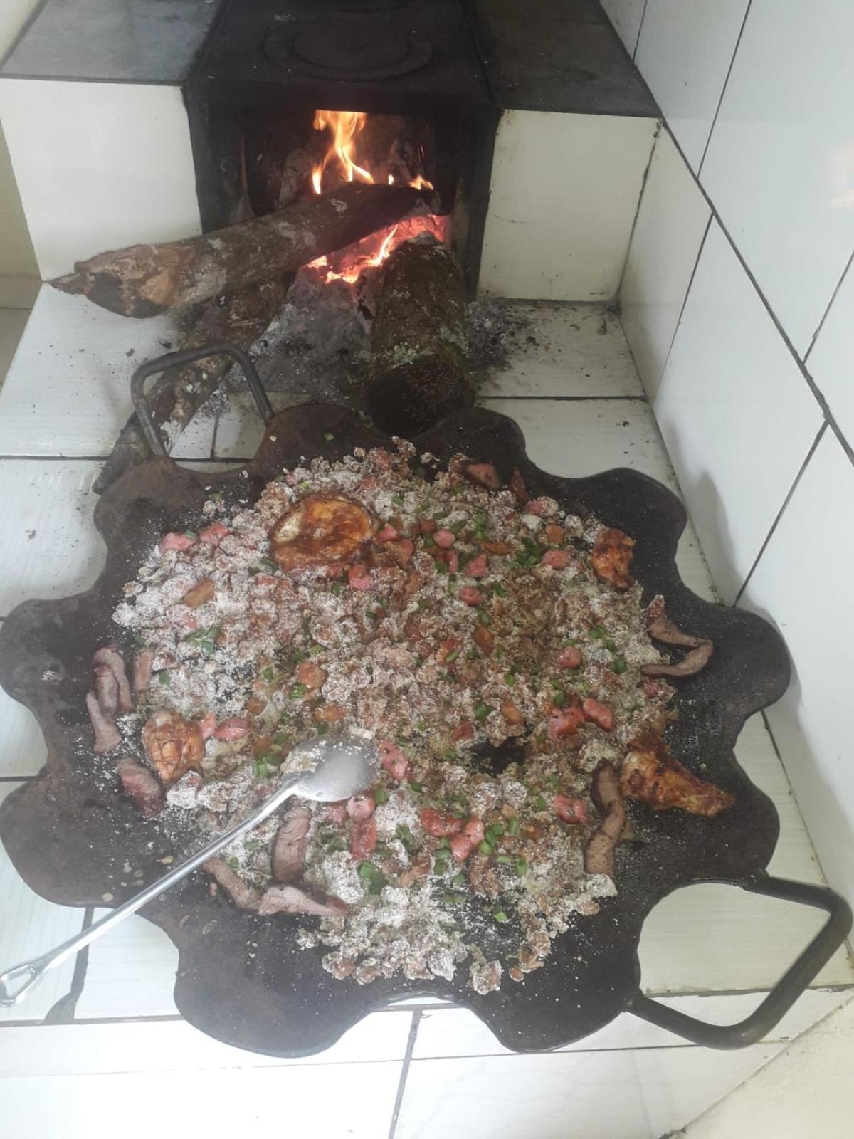 Sítio, Casa grande, bem espaçosa, em Itambe do Mato Dentro, Cabeça de Boi