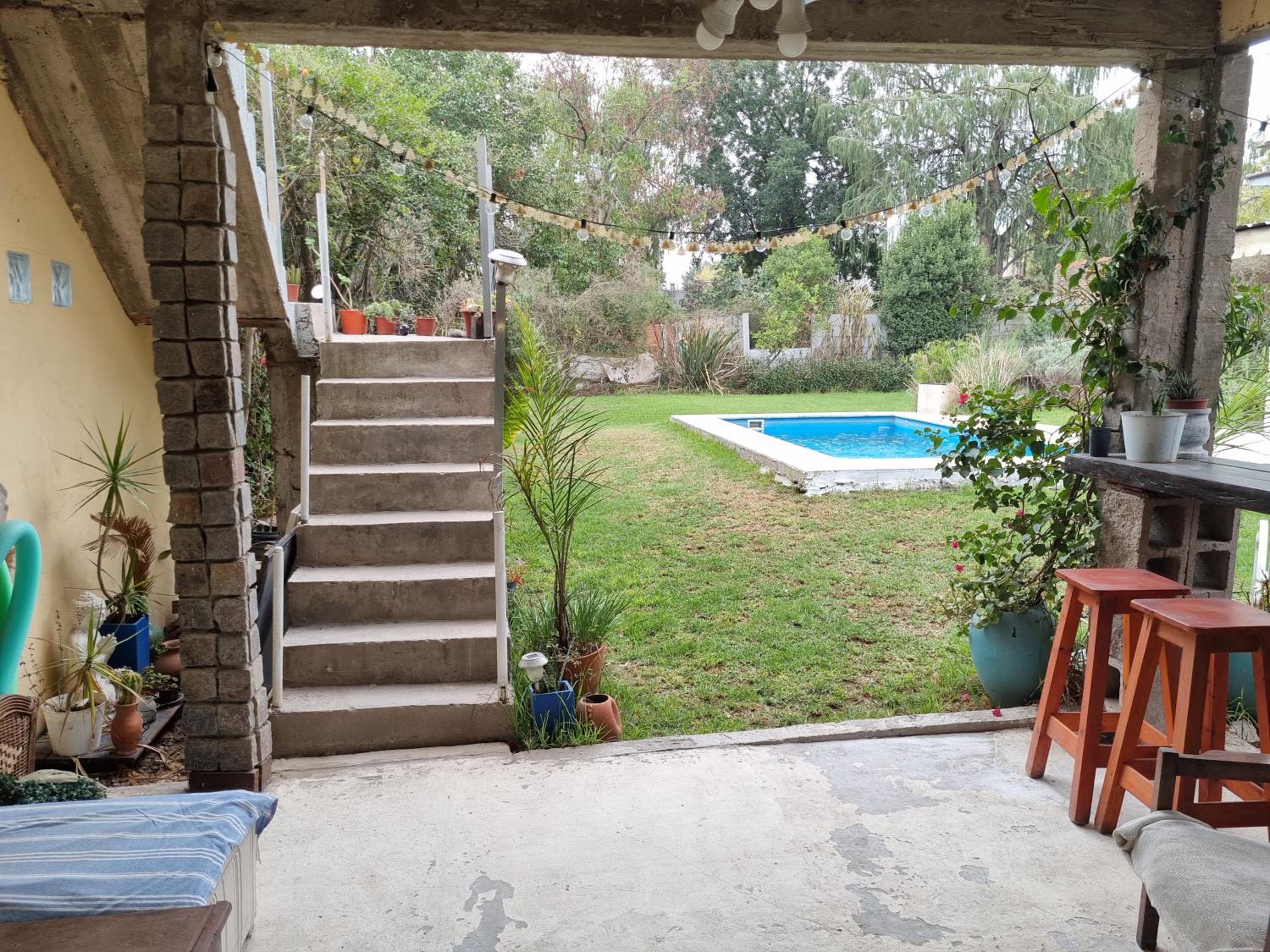 Departamento en casa de lili ituzaingo udaondo