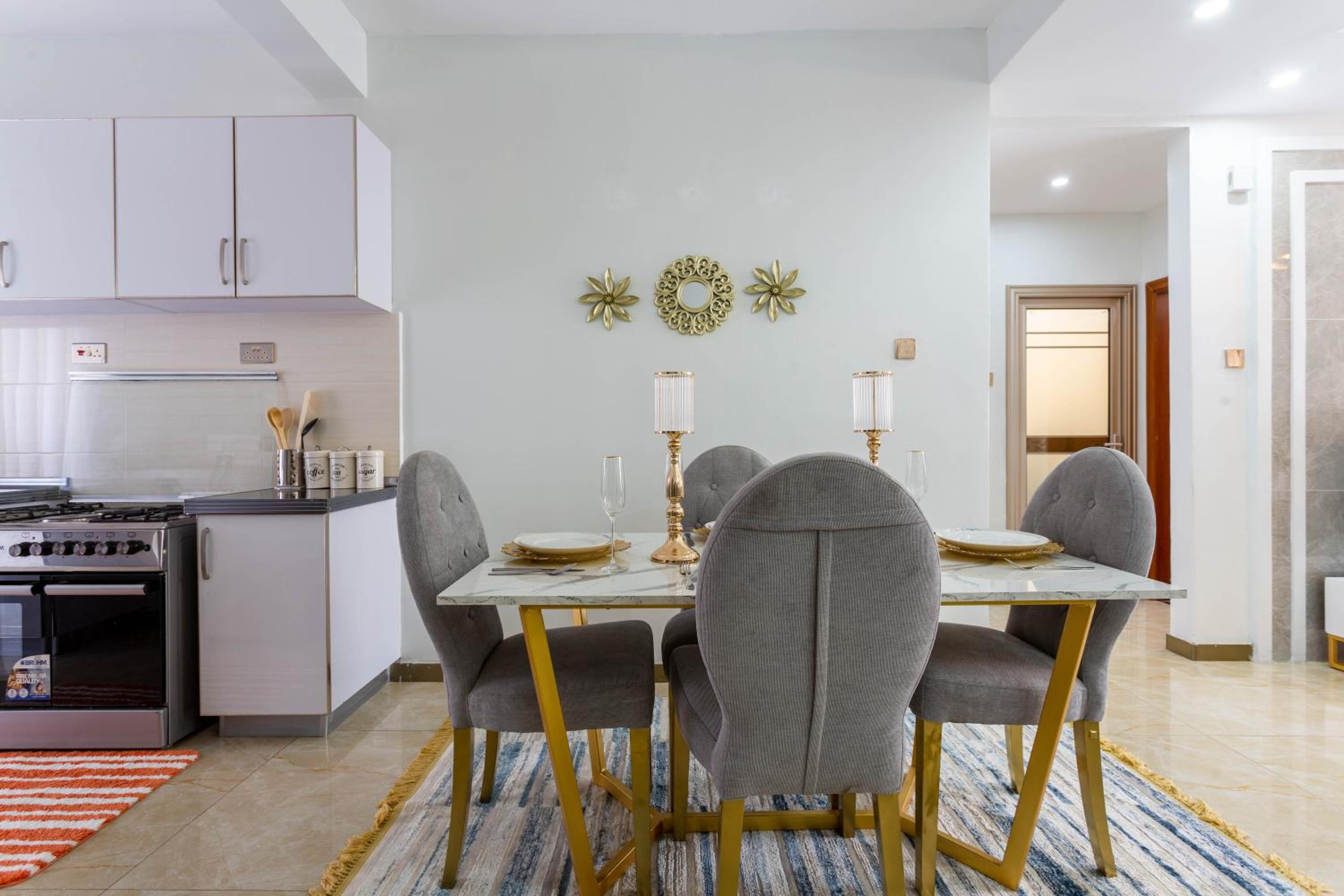 Two bedroom Monroe furnished apartment view 5