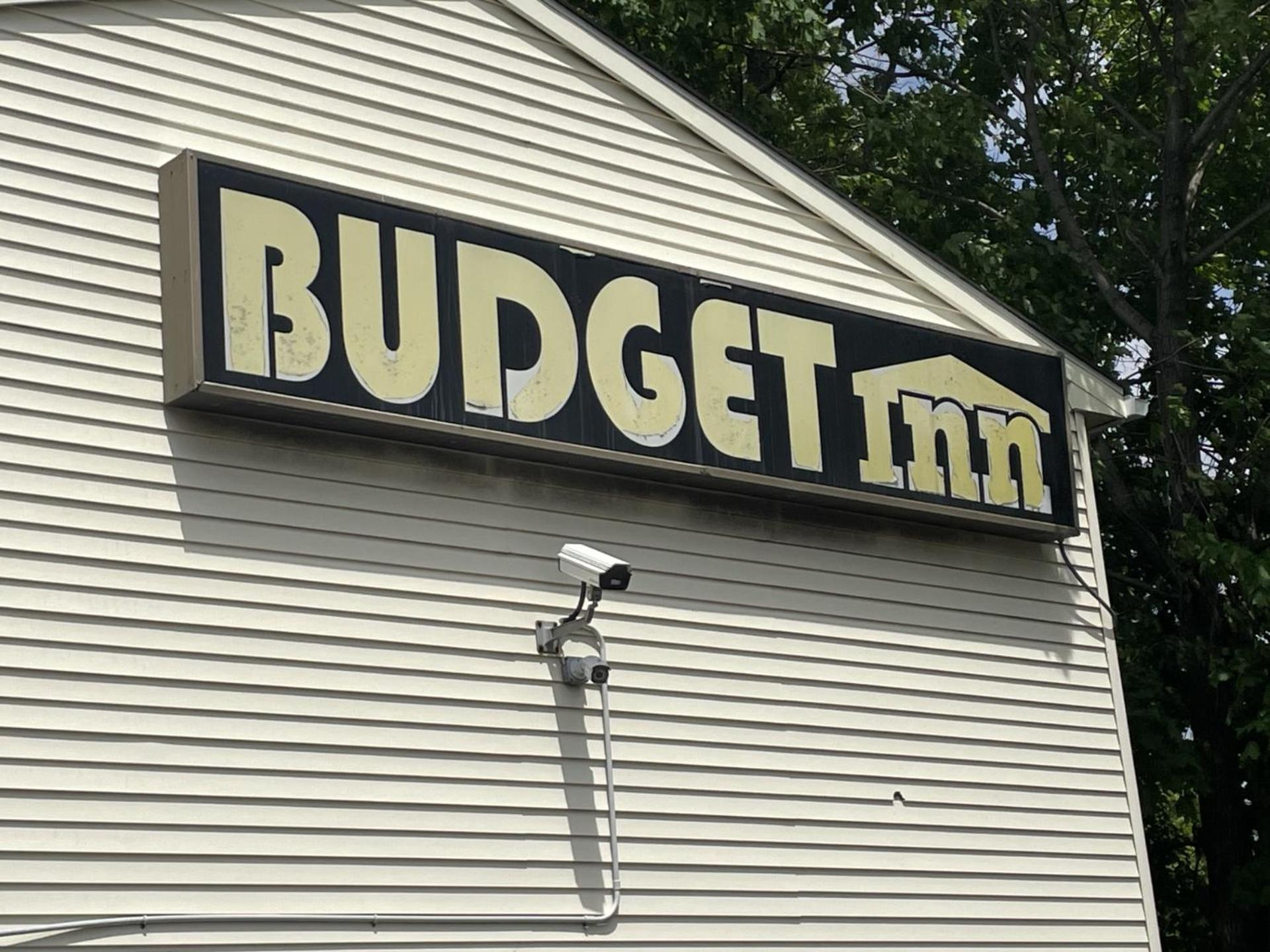 Budget Inn - Elizabeth, NJ view 4