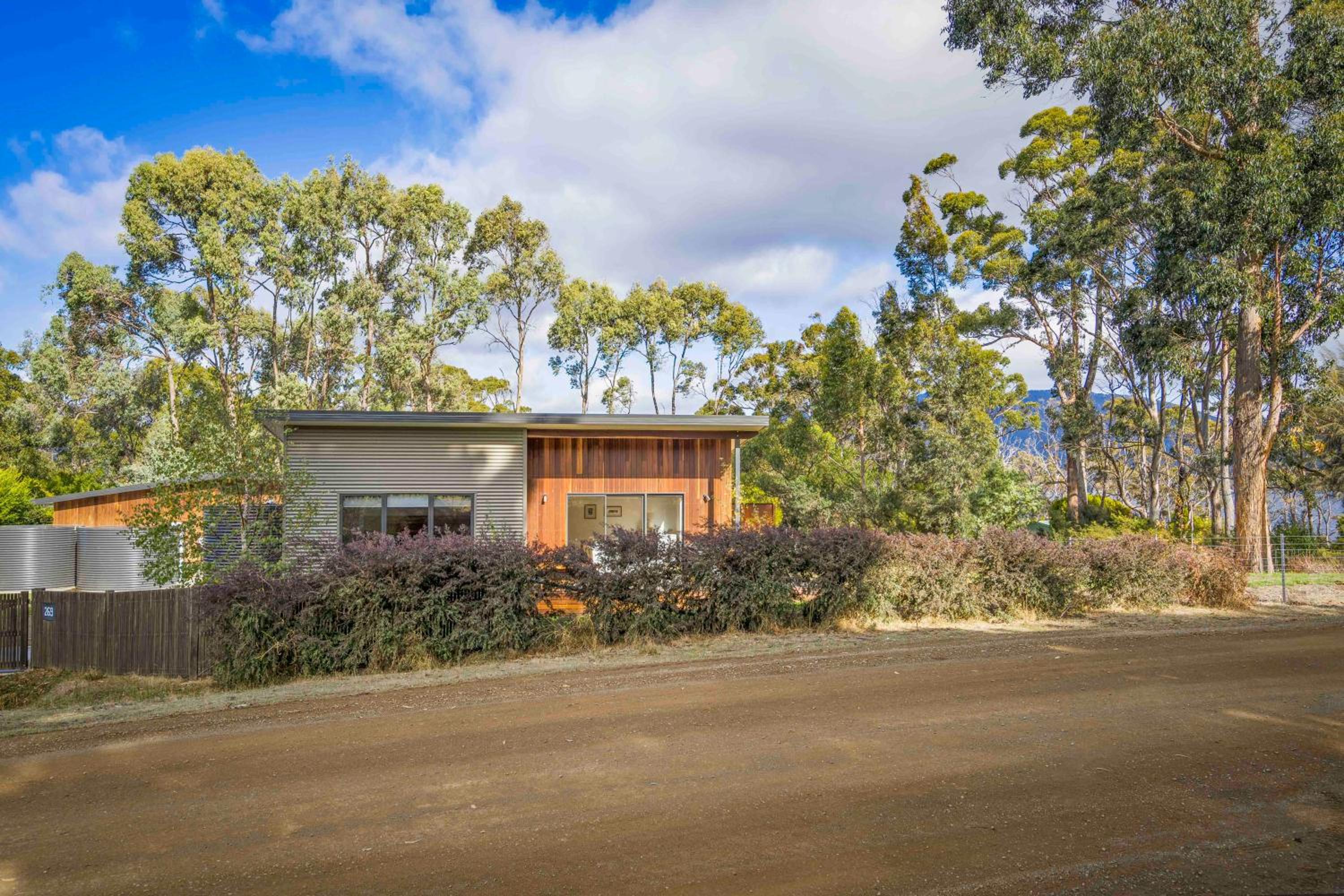 Herlihys On Huon - Cabin 2