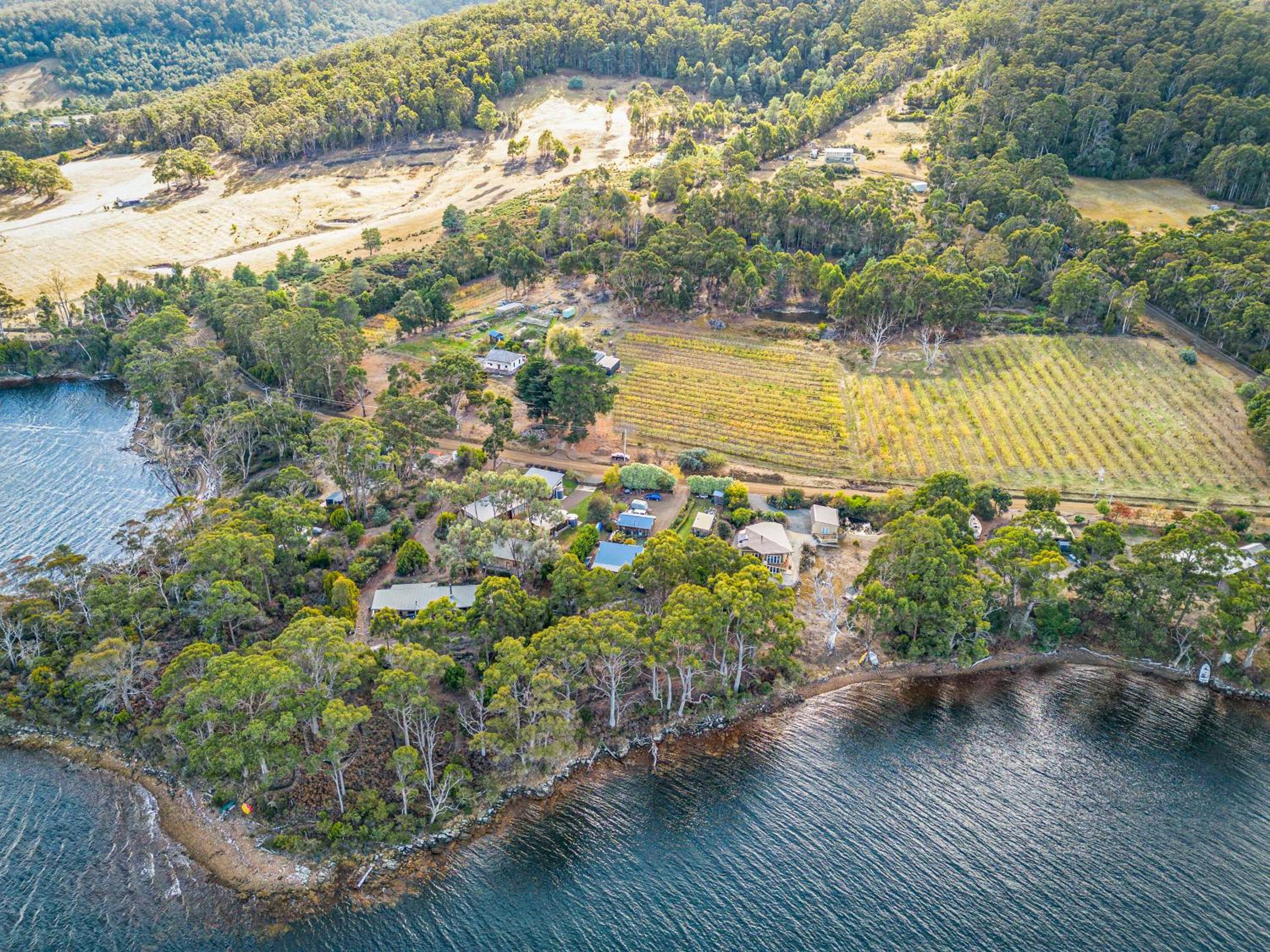 Herlihys On Huon - Cabin 2