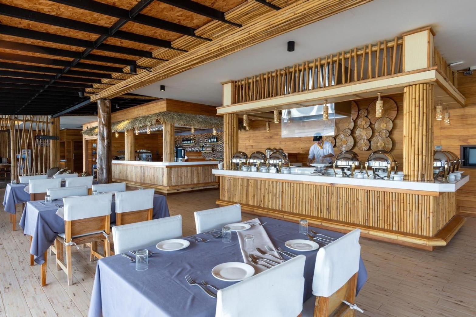 Bulow Casa Grand View Resort 6