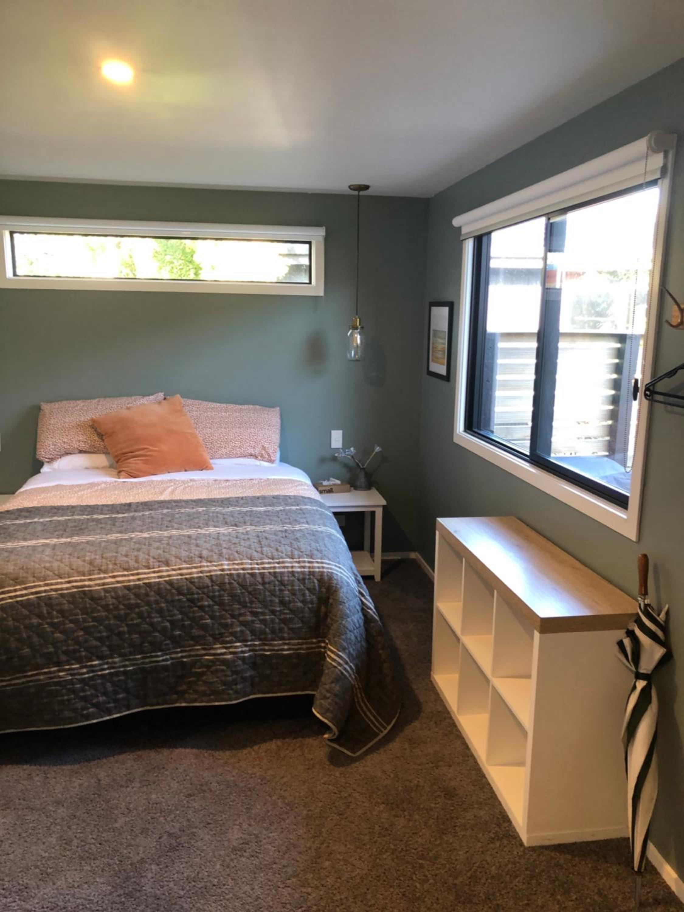 East Rock - Cosy Guesthouse in Kelvin Heights view 4