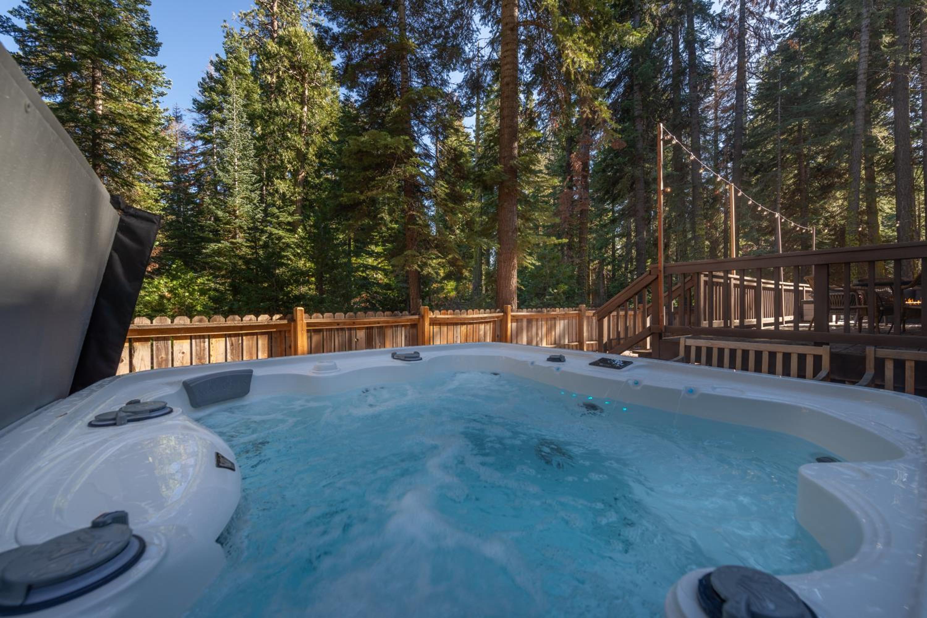 Cozy Pet-Friendly Cabin Private Hot Tub Fenced In Yard Book on Mobile for Promo Price view 5