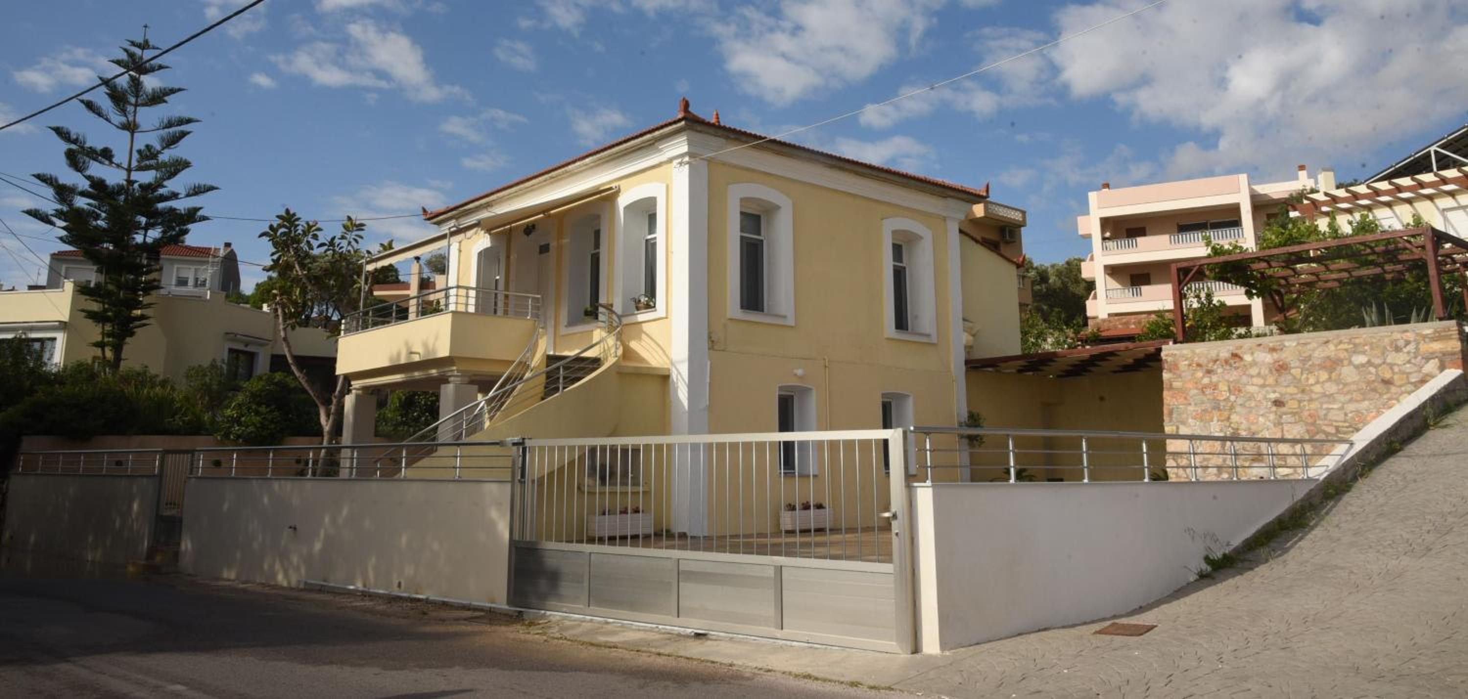 Blue Flag Award Winning Beach: Home 2 view 4