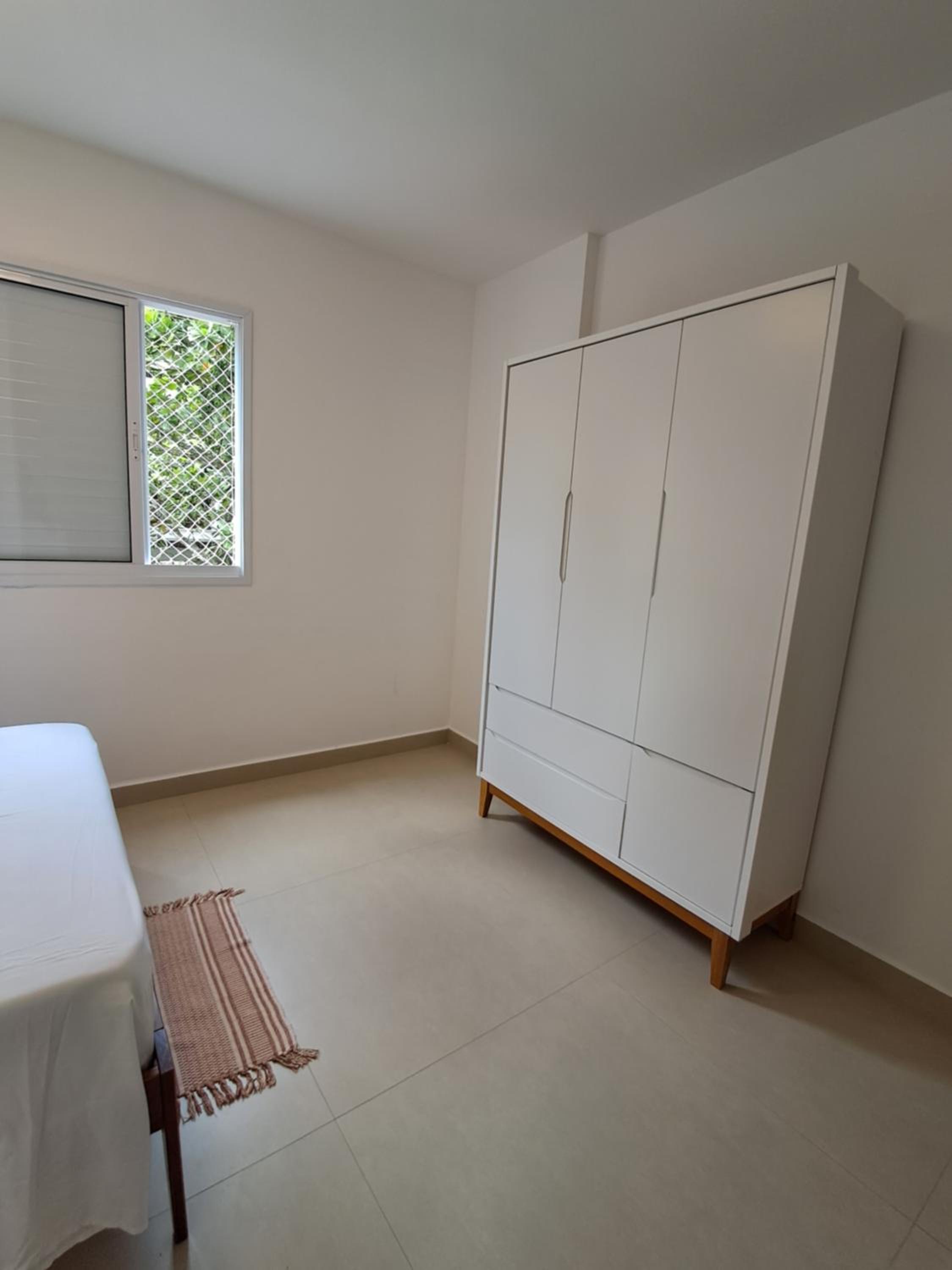 Apto Enseada Guarujá com Terraço Gourmet a 5 minutos da praia