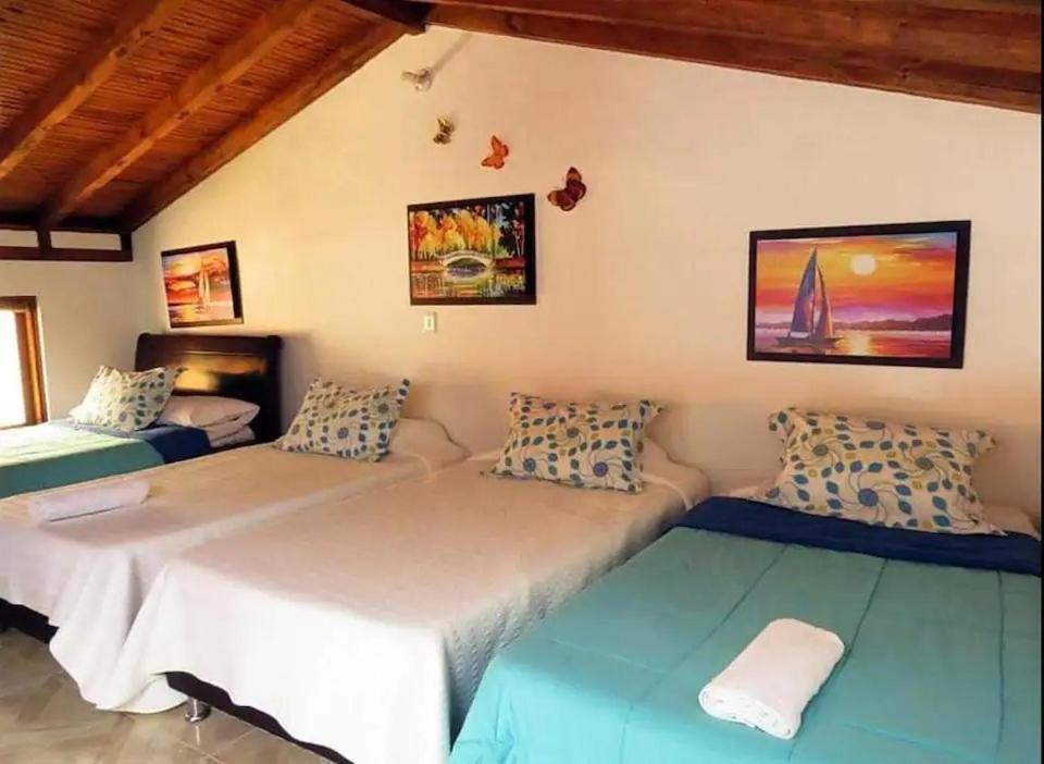 CASA ENCANTO EN VILLA