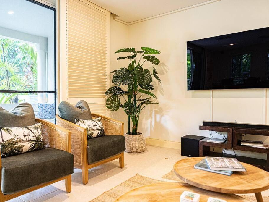 Sea La Vie - Port Douglas