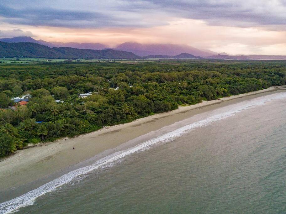 Sea La Vie - Port Douglas
