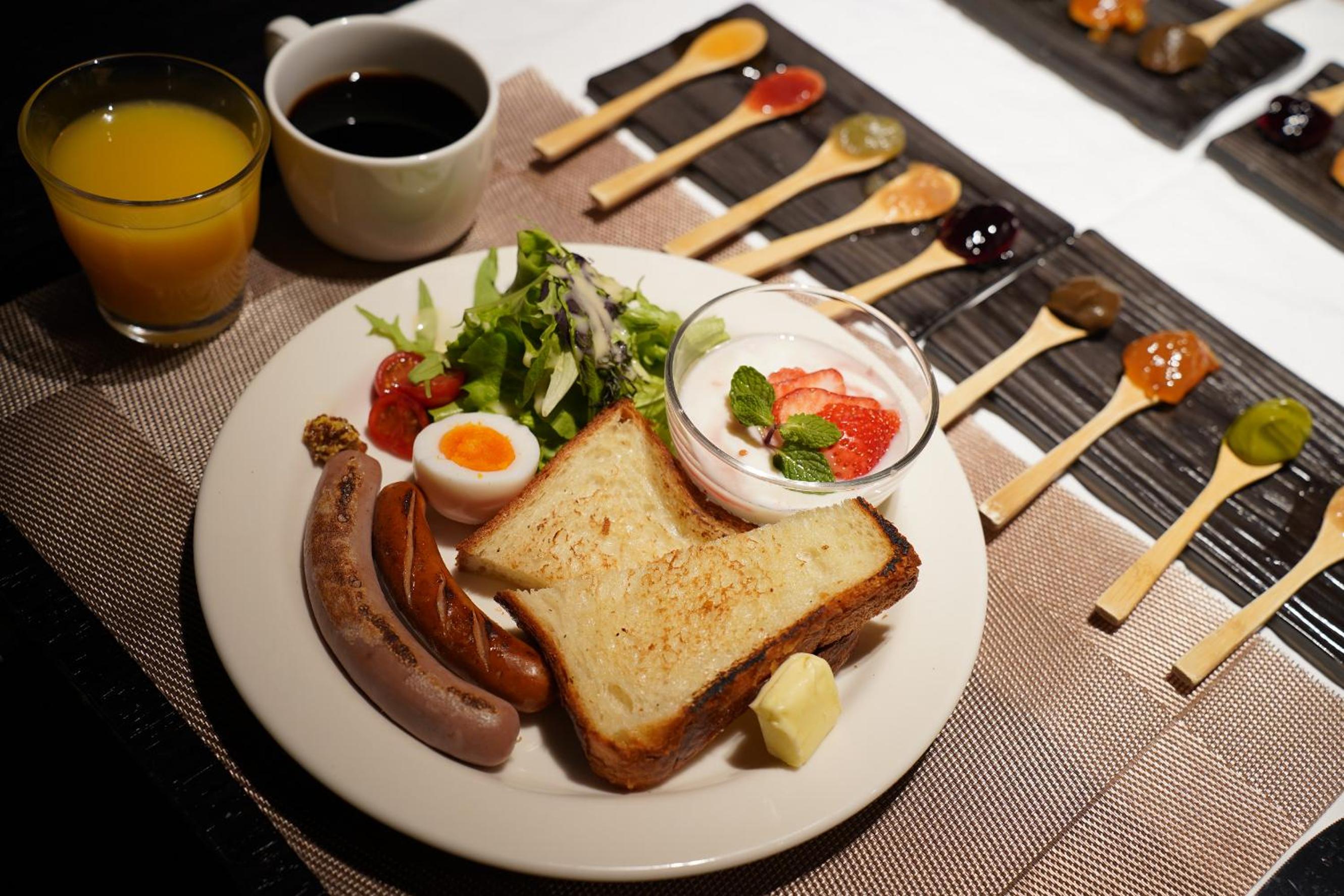 Nazuna Kyoto Tsubaki St. 22