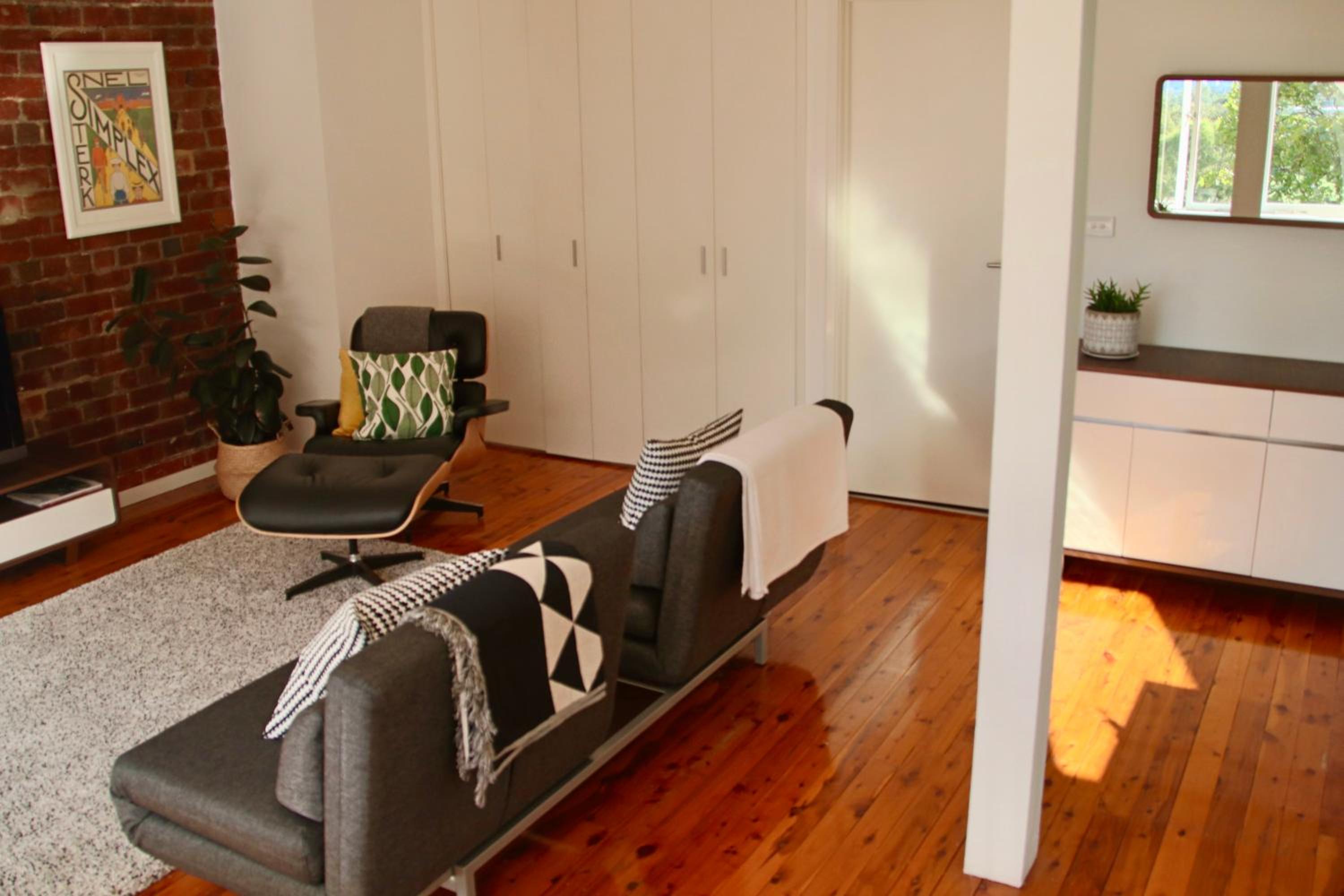St Kilda - Have it All! Lake, Bay, City, Stadiums,Museums,Music,Culture!