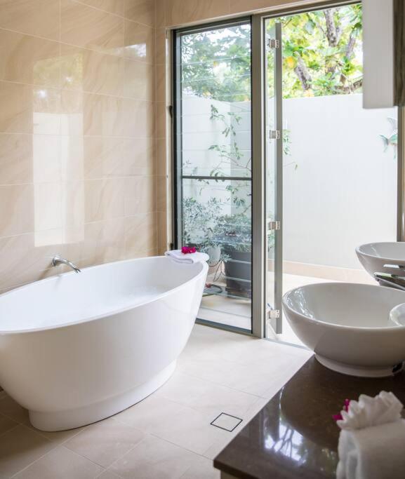 Serenity Sands - Port Douglas