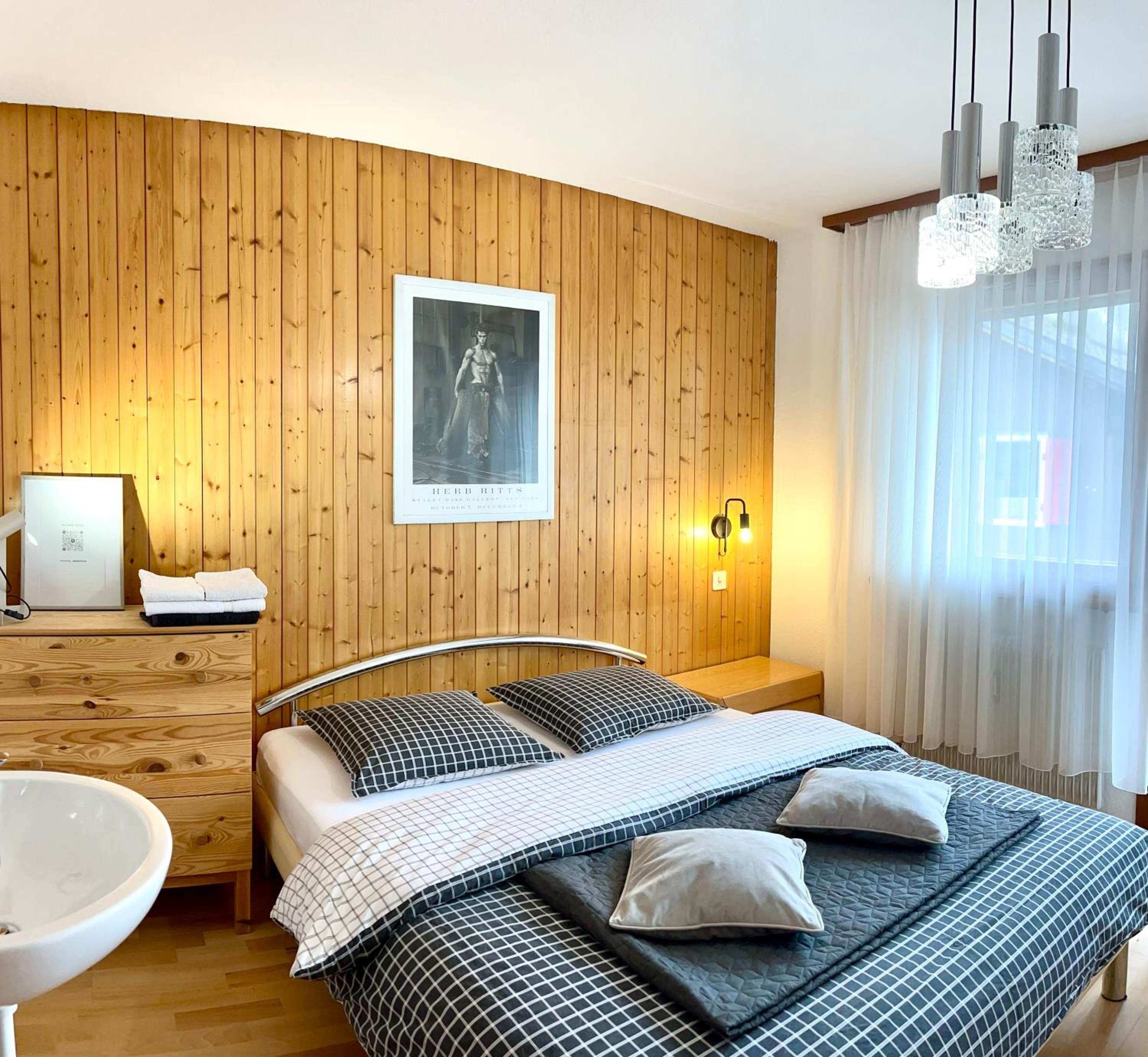 Chalet Petunia In Swiss Alps