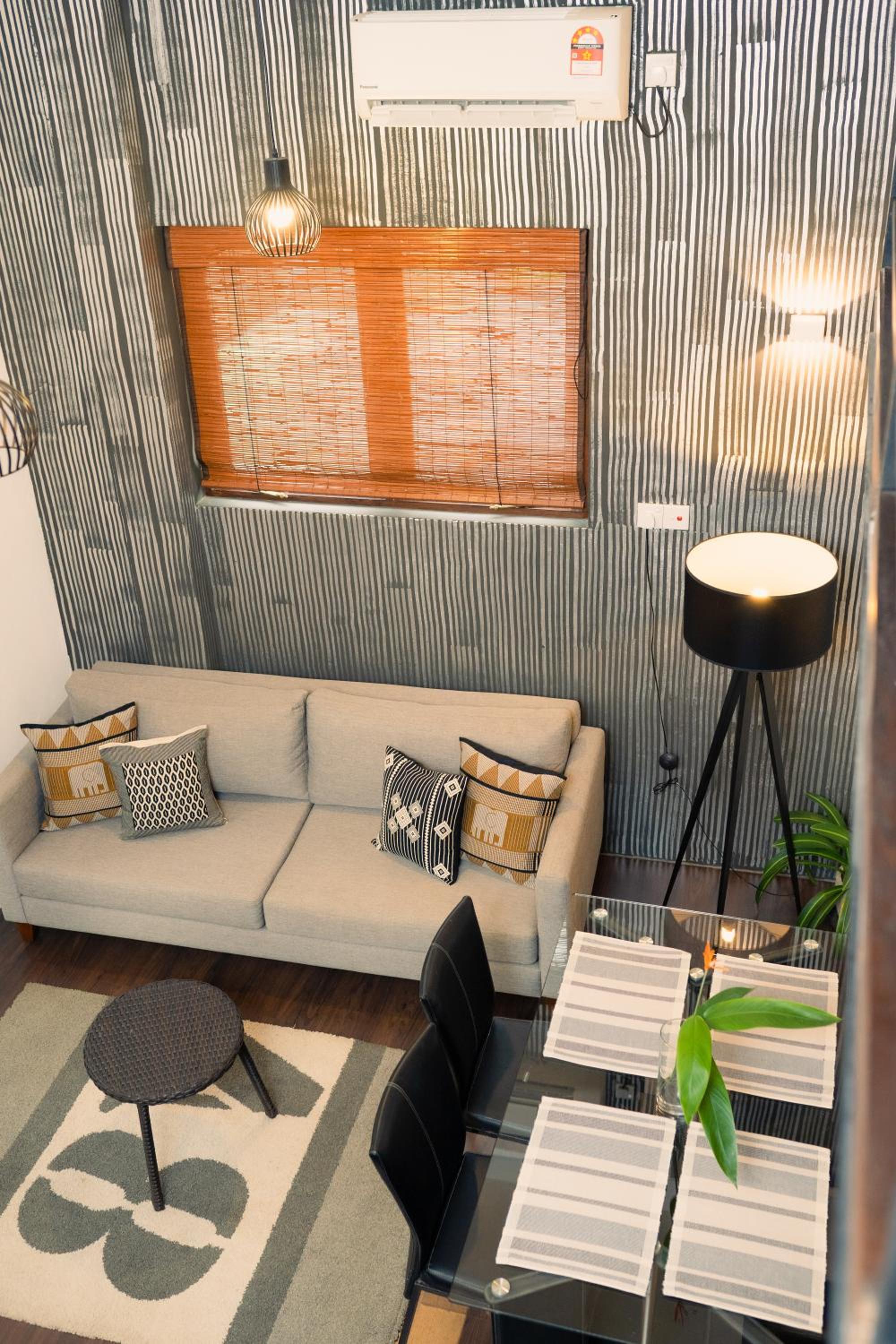 Eden Studio Apartments - 3 view 4