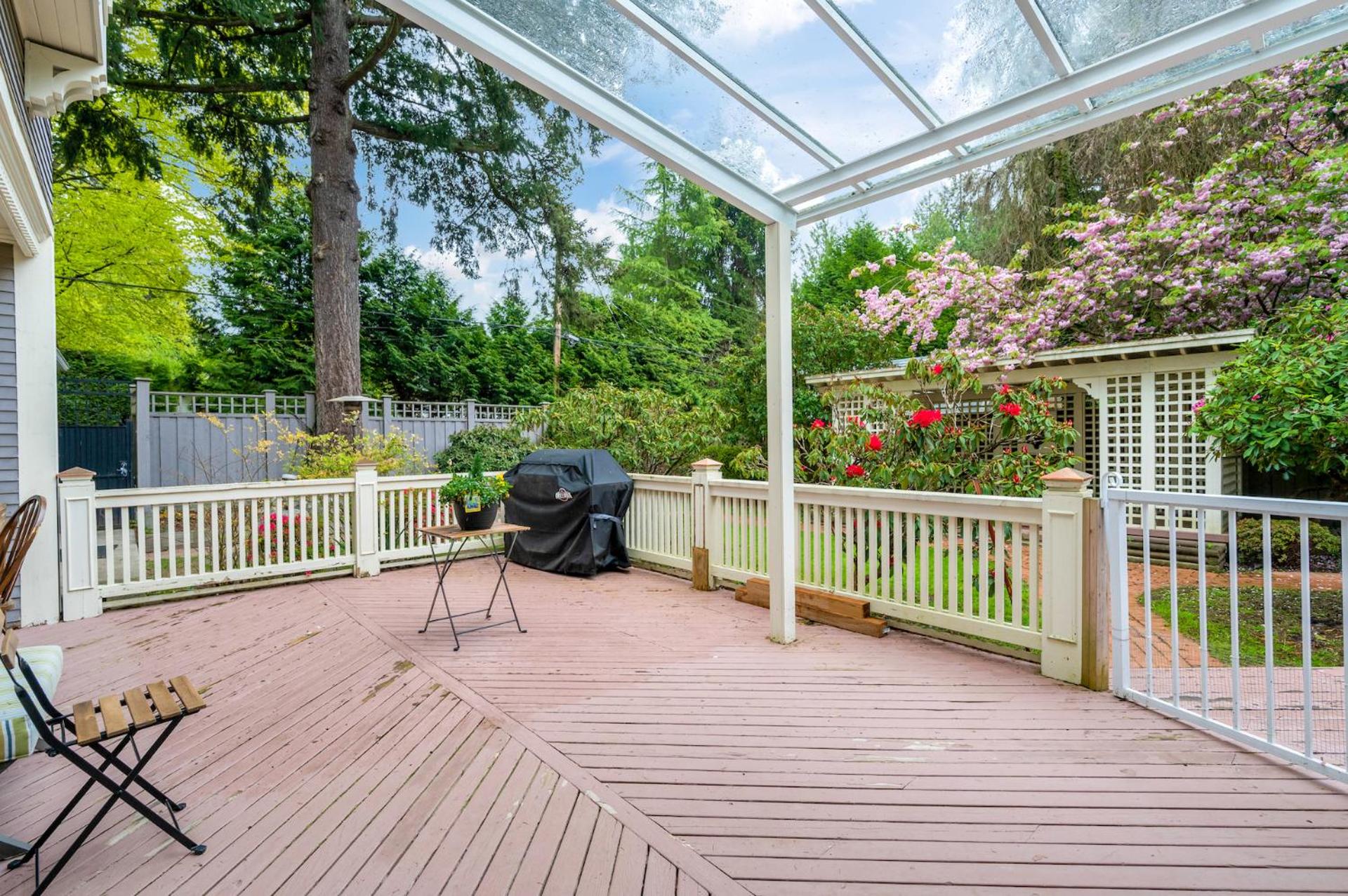 Charming Retreat on Cypress Street, Your Home Away from Home