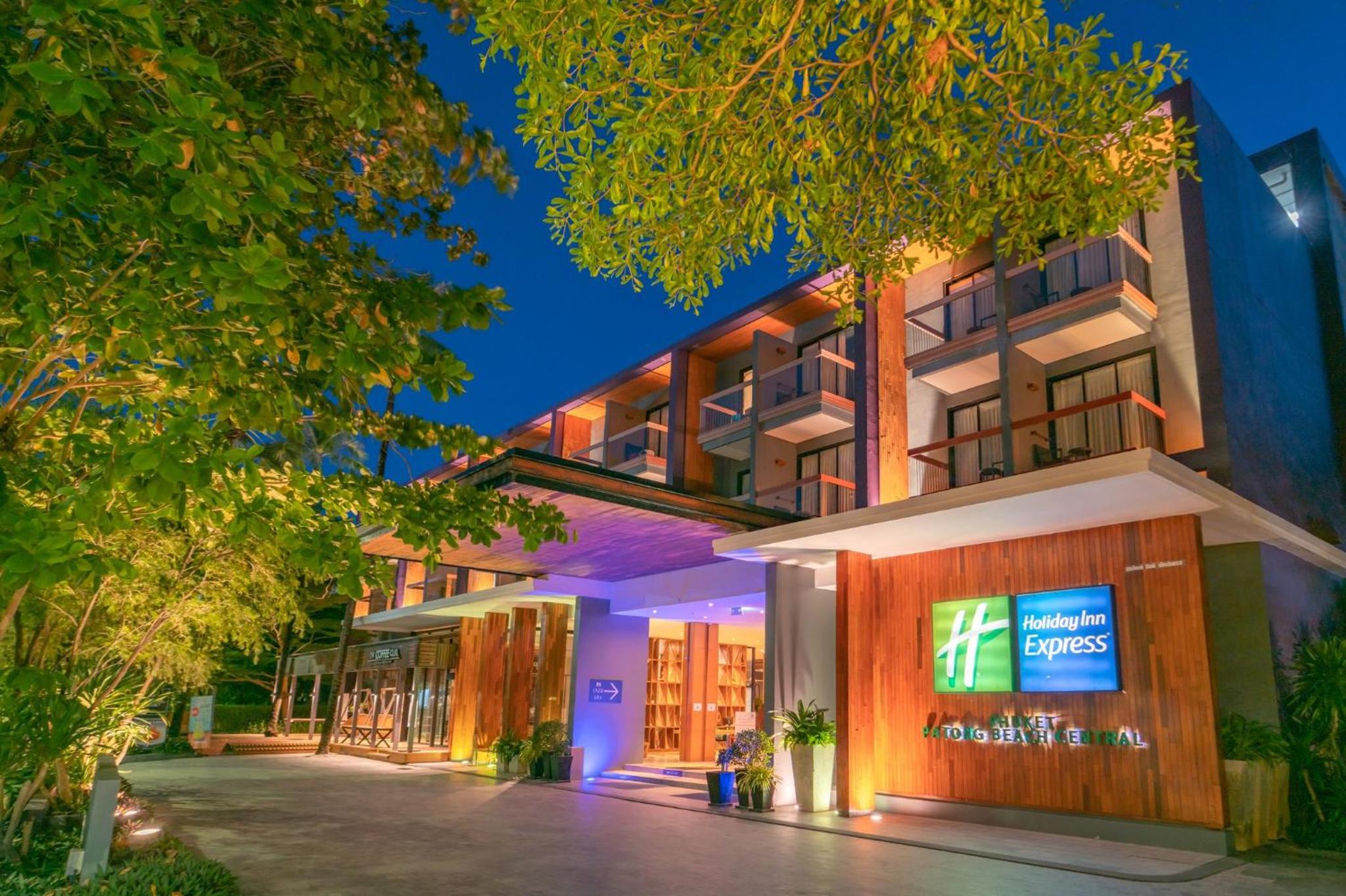 Holiday Inn Express Phuket Patong Beach Central by IHG
