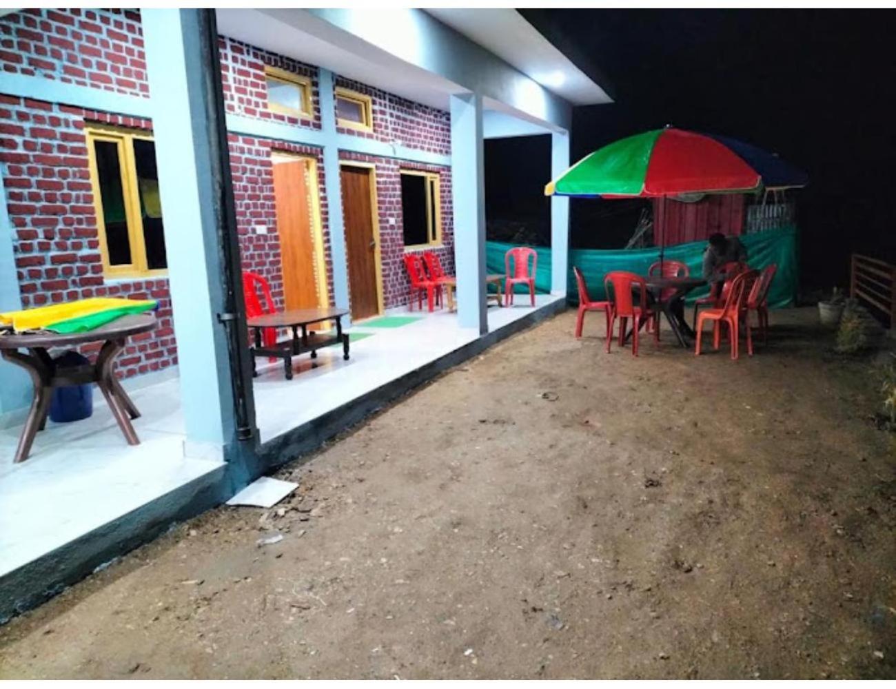 MahaGauri Hotel & Resort, Guptkashi view 3