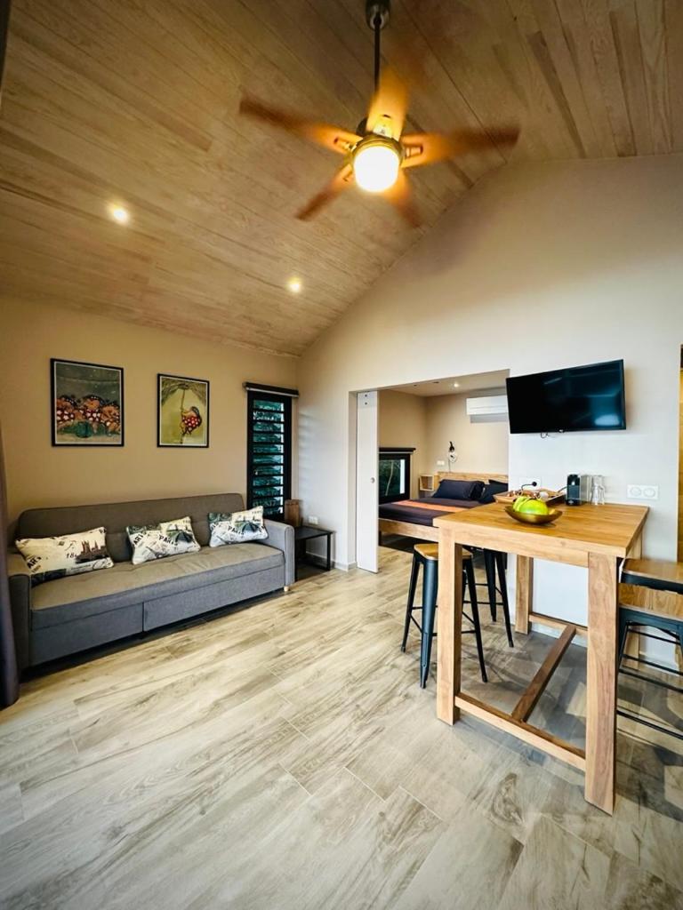 Lilikoi Bungalow