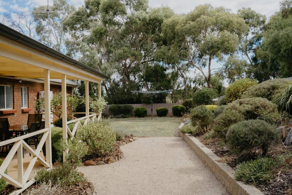 Adelaide Hills Country Paradise