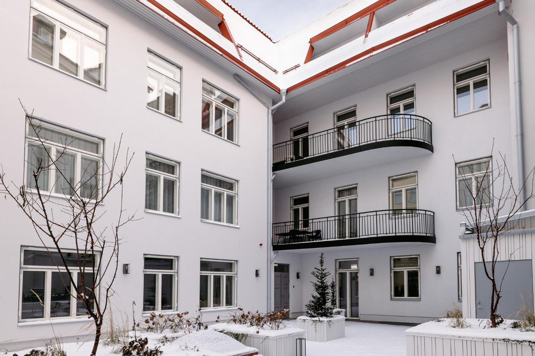 Hestia Apartments Barons