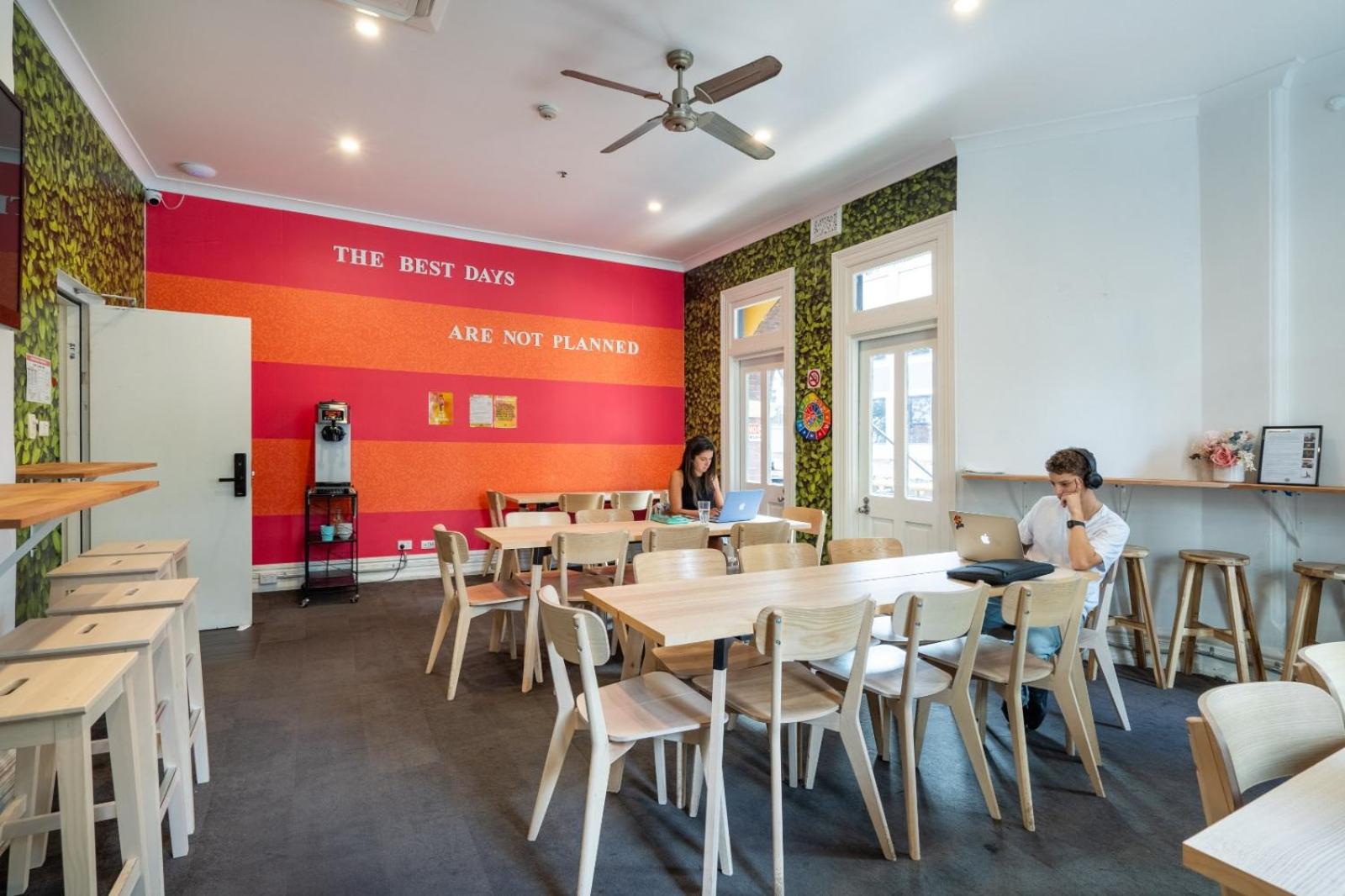 Tequila Sunrise Hostel Sydney