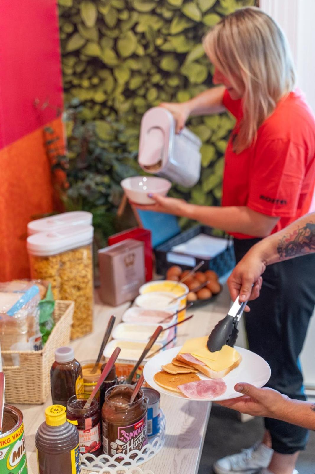 Tequila Sunrise Hostel Sydney