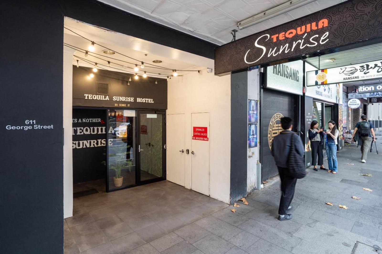 Tequila Sunrise Hostel Sydney