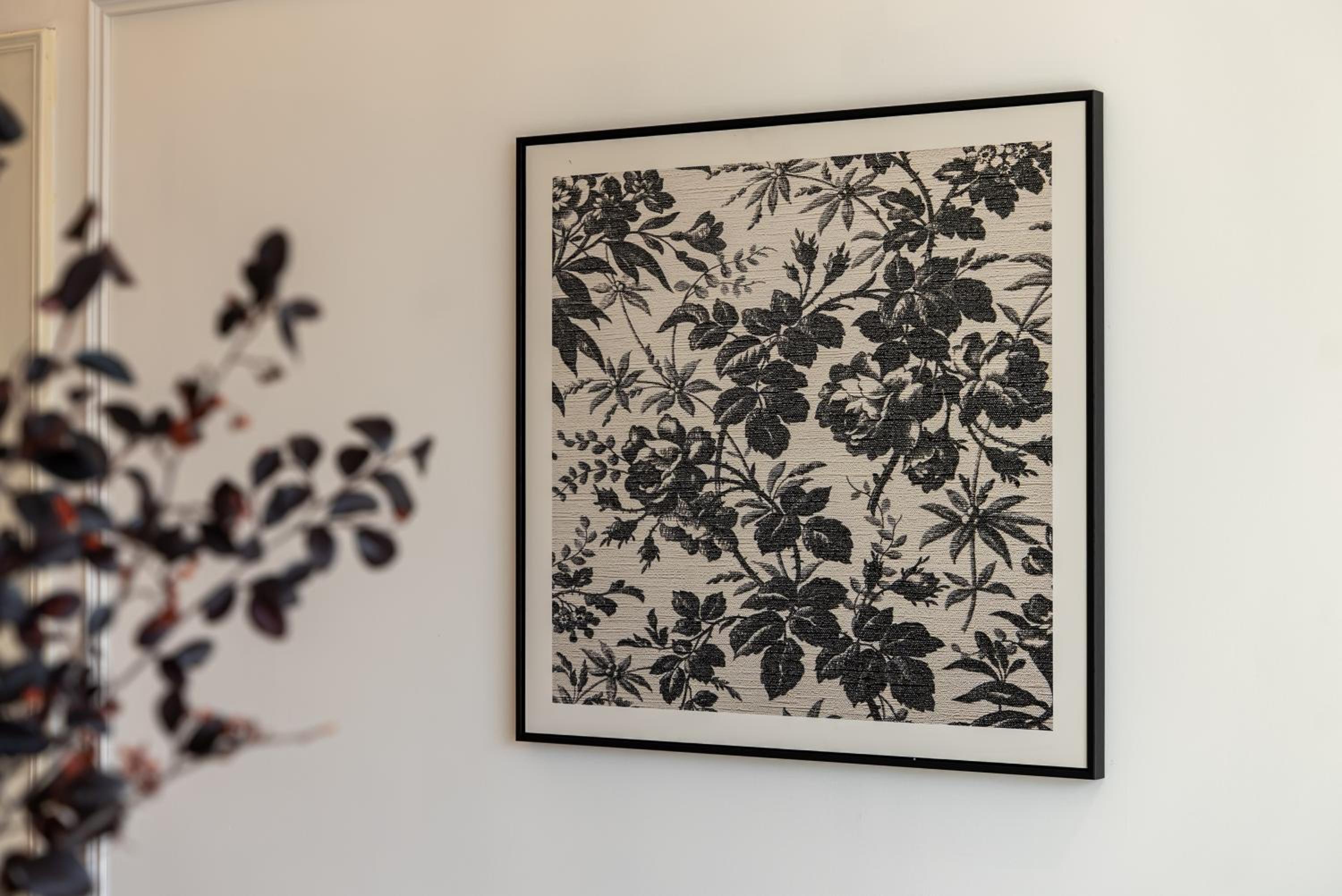 Yi Du Home with City & Tower Views-Walk to People's Sq & Xintiandi, Cards OK