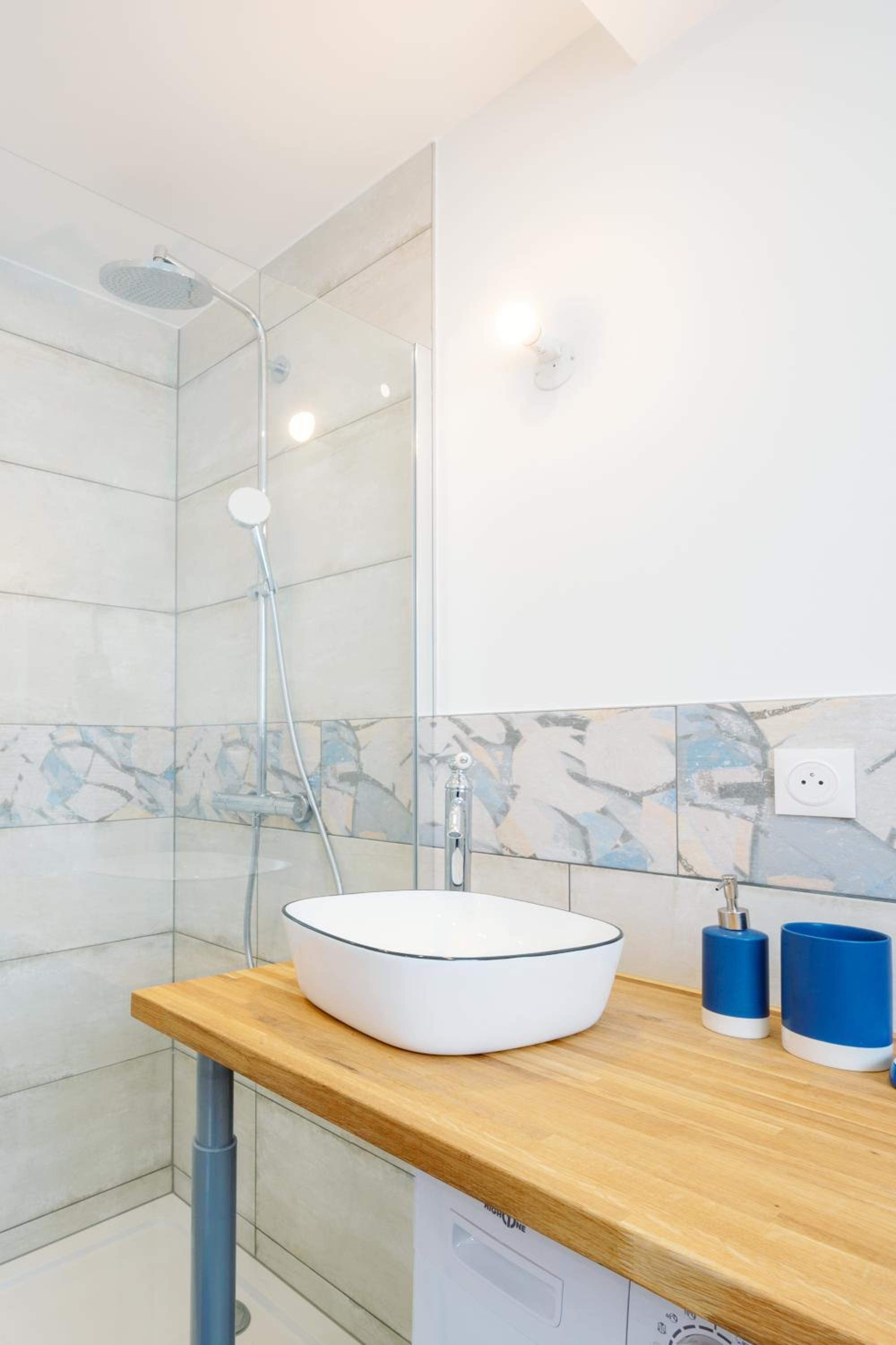 La Marine by Leslodgespa - Appartement moderne et équipé au style marin, proche de Bâle et de l'aéroport