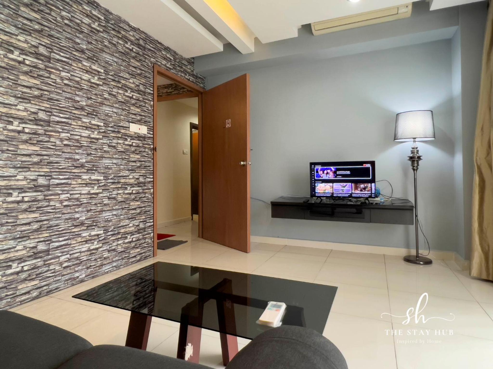 Regalia Residence The Sky Pool Suite