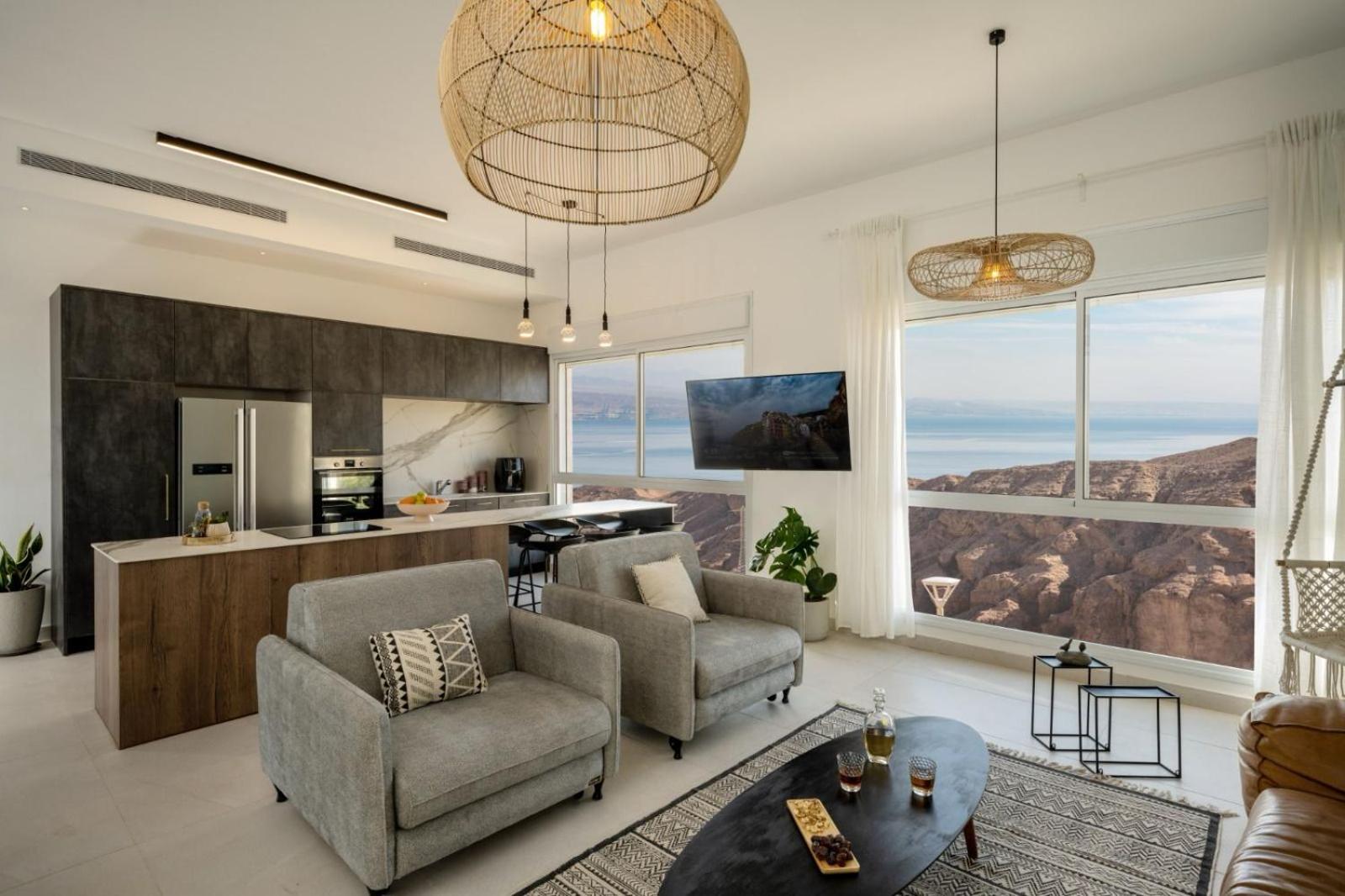 Villa Vibes Eilat Mountain And Sea View - Penthouse with private pool view 4