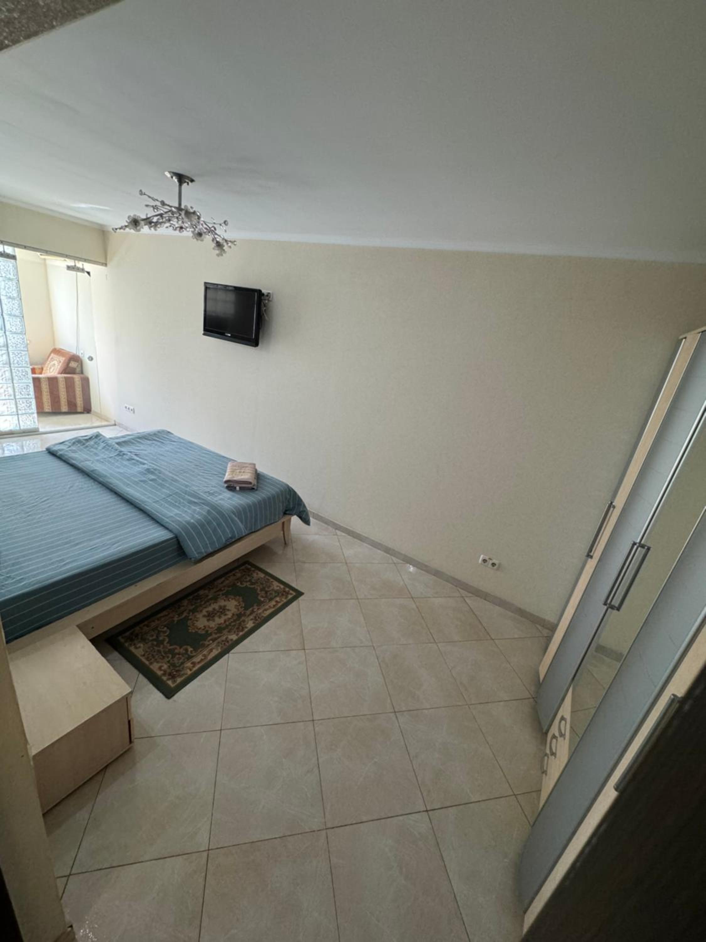 Central Apartment near Pizza Mania în Chișinău view 5