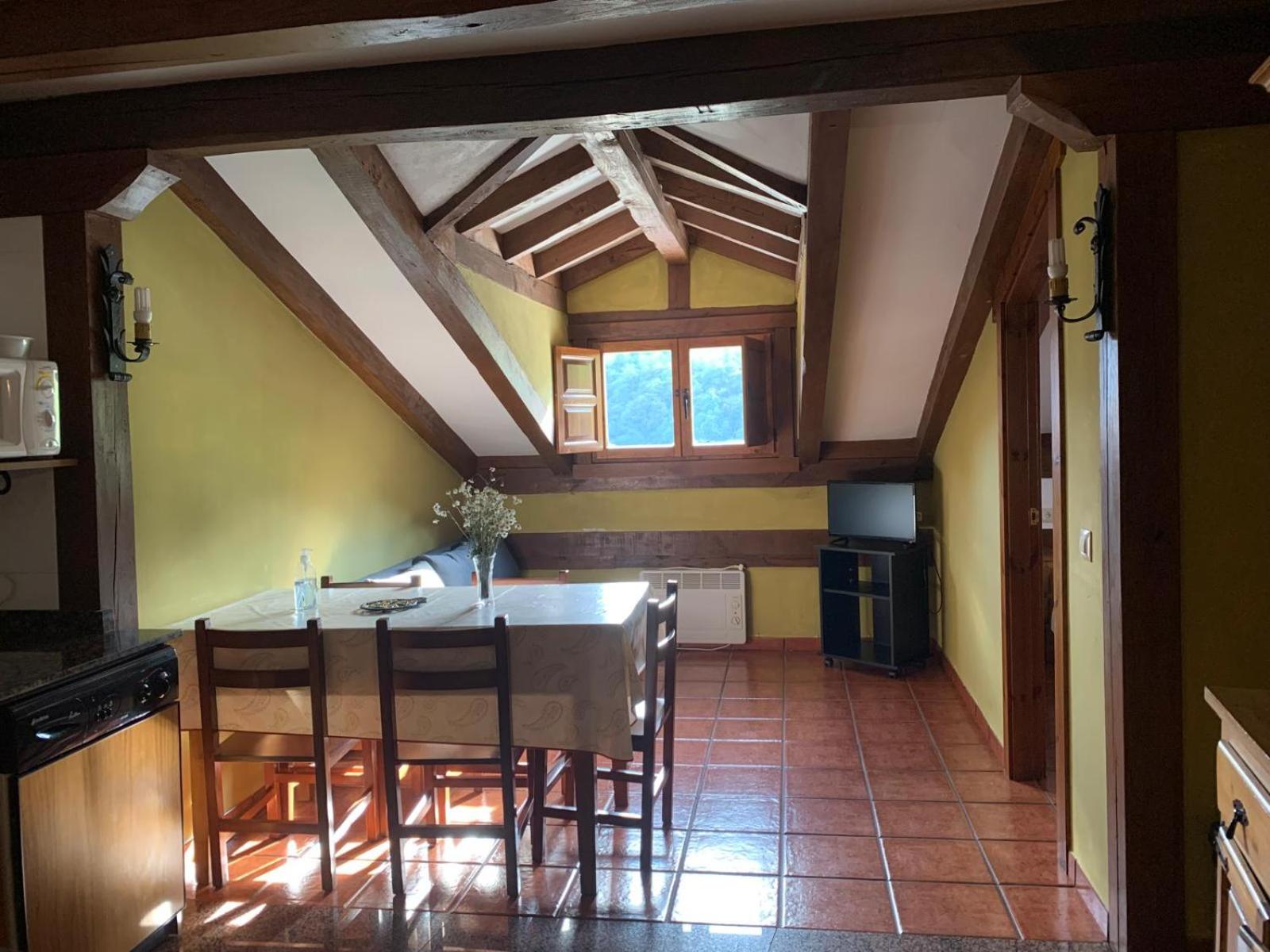 Apartamentos Las Rocas de Brez