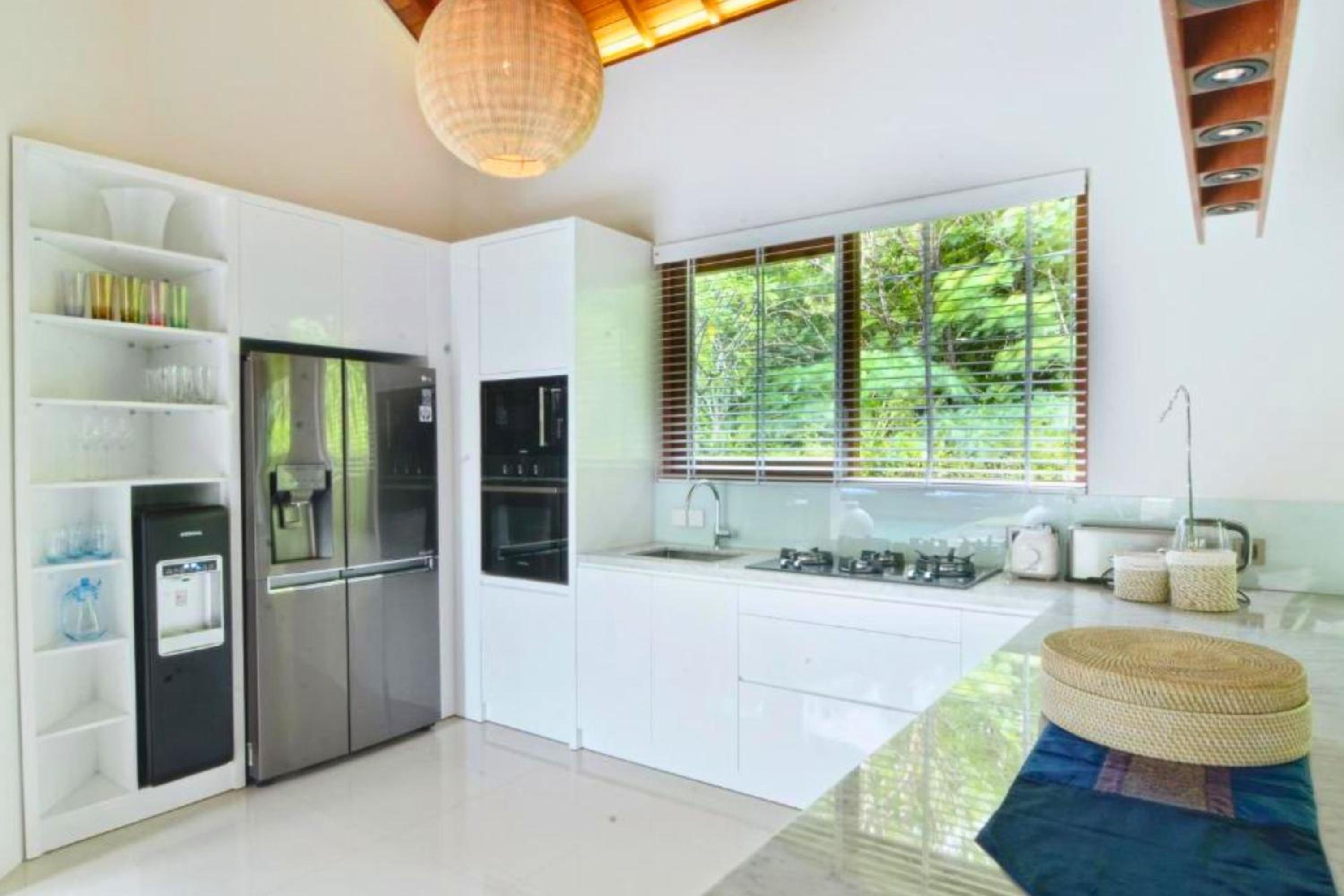 Fressia 3 BR Private Pool Villa AN12 view 5