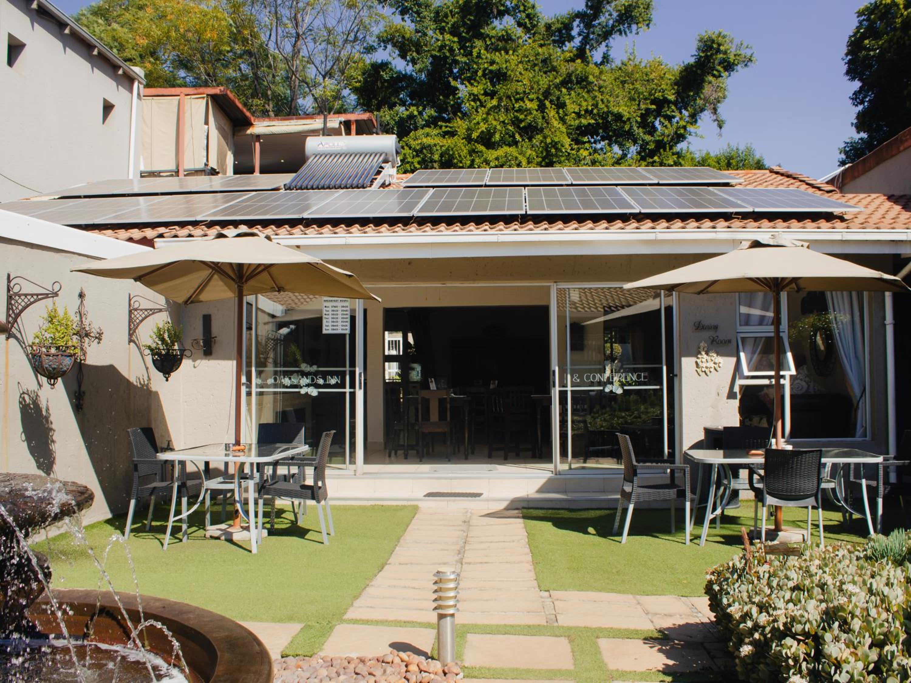 Oaklands inn and Conference Centre