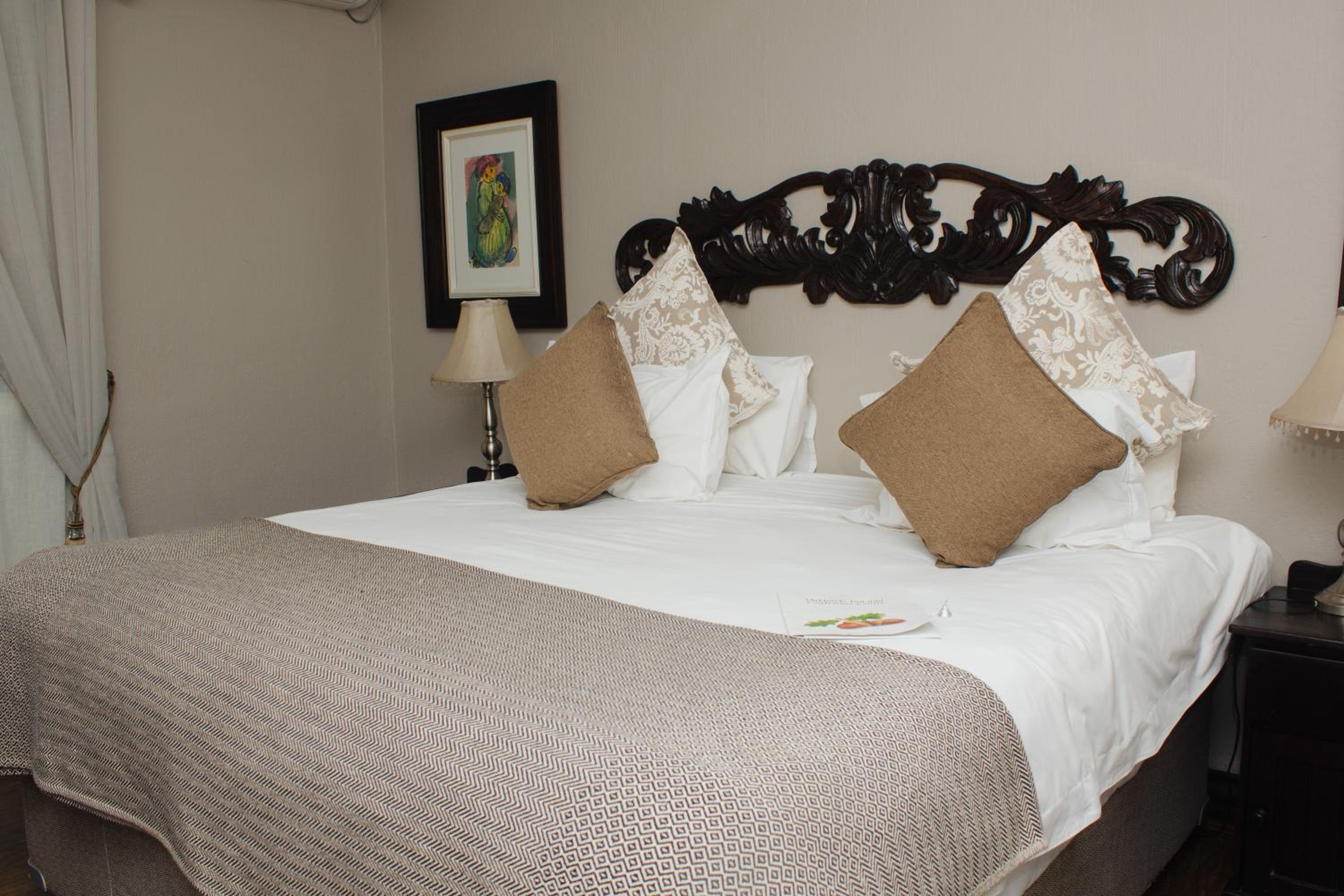 Oaklands inn and Conference Centre