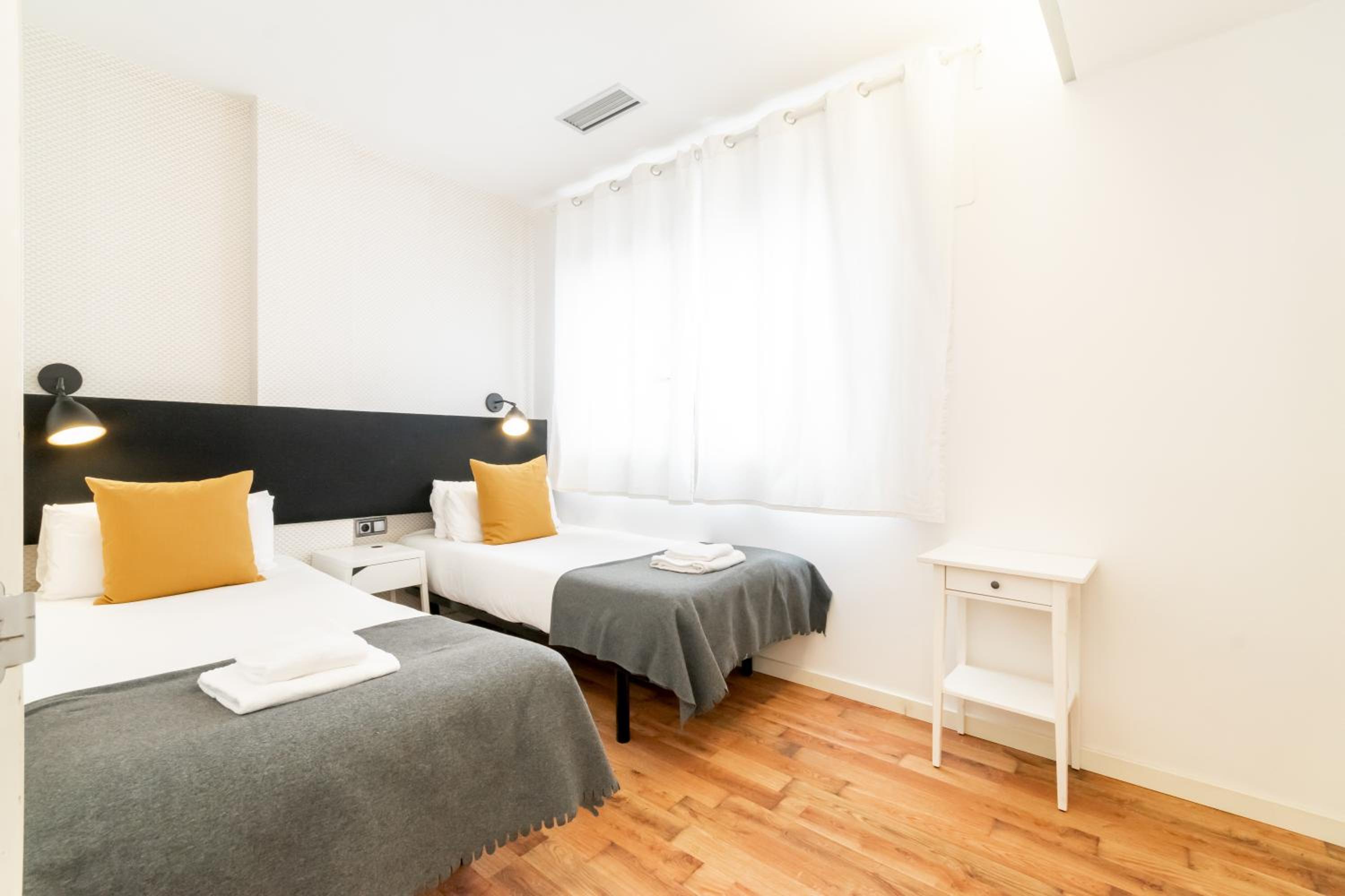Unique Rentals - Placa Catalunya Central Apartments