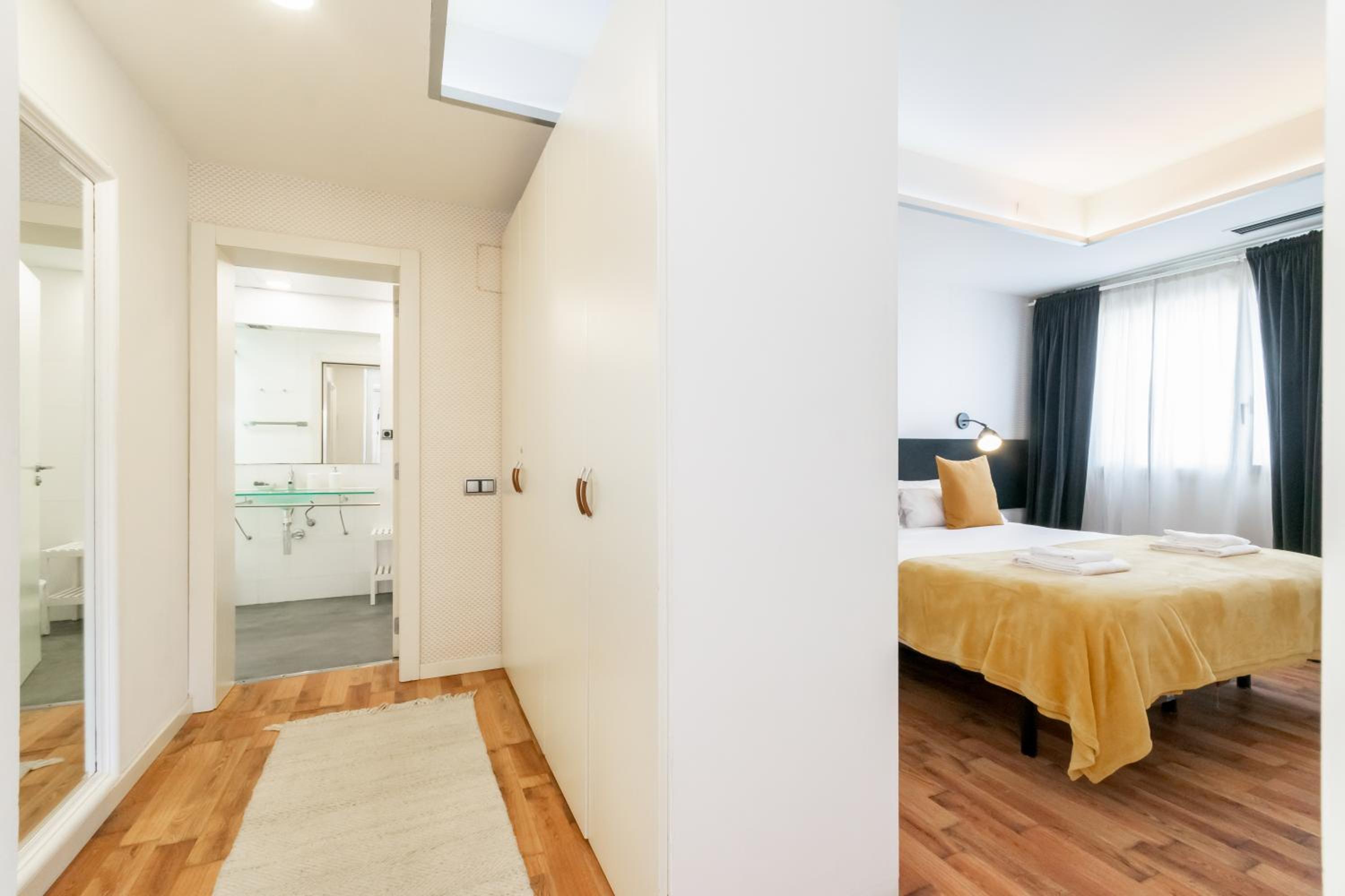 Unique Rentals - Placa Catalunya Central Apartments