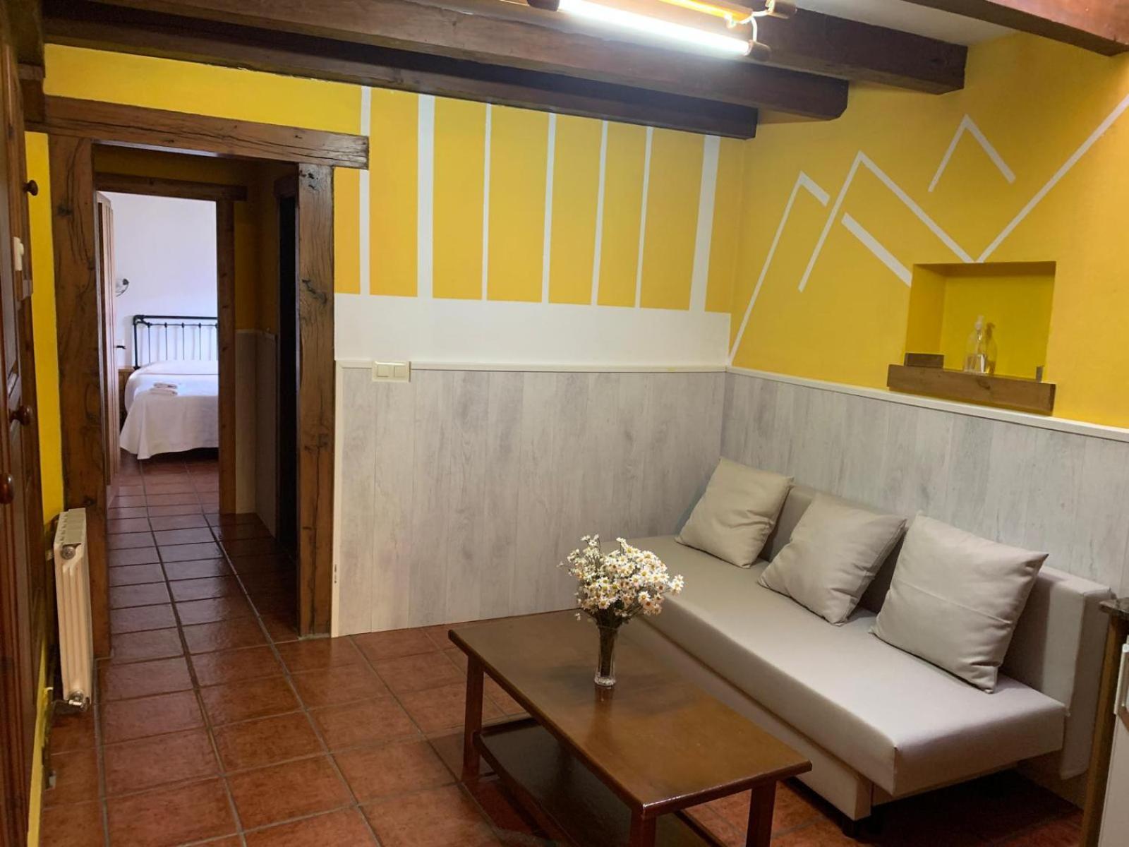 Apartamentos Las Rocas de Brez