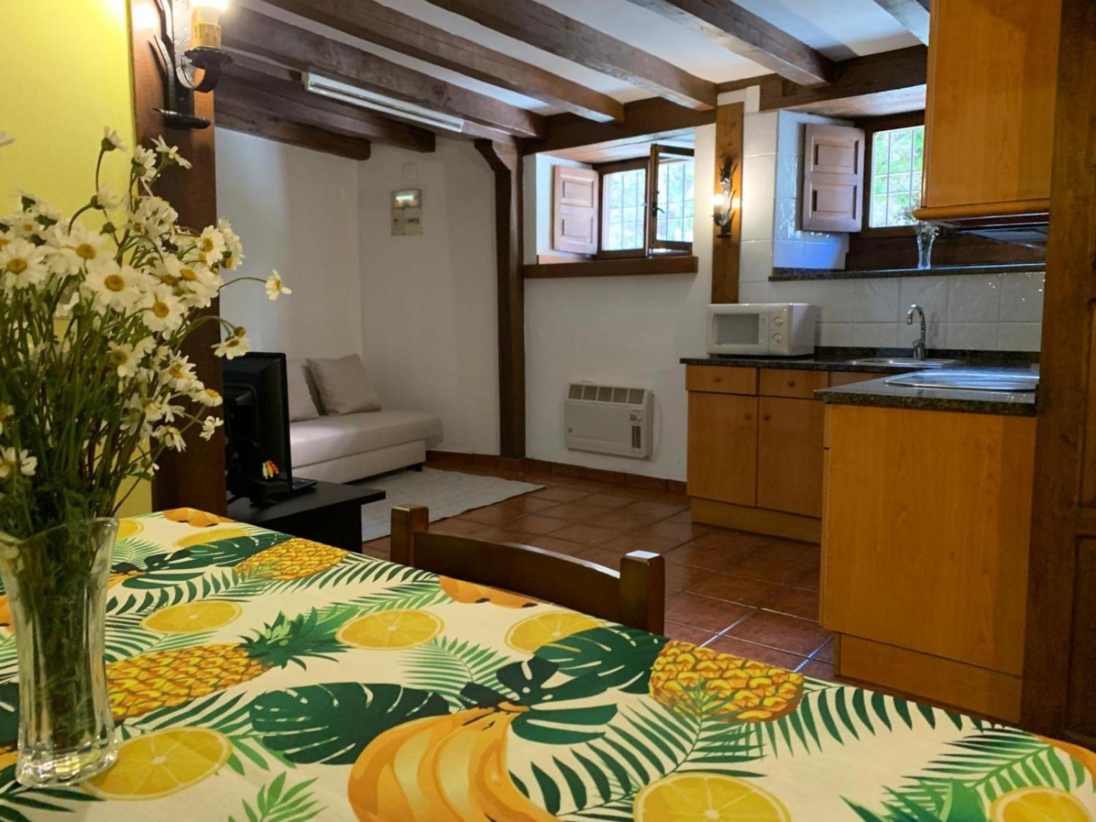 Apartamentos Las Rocas de Brez