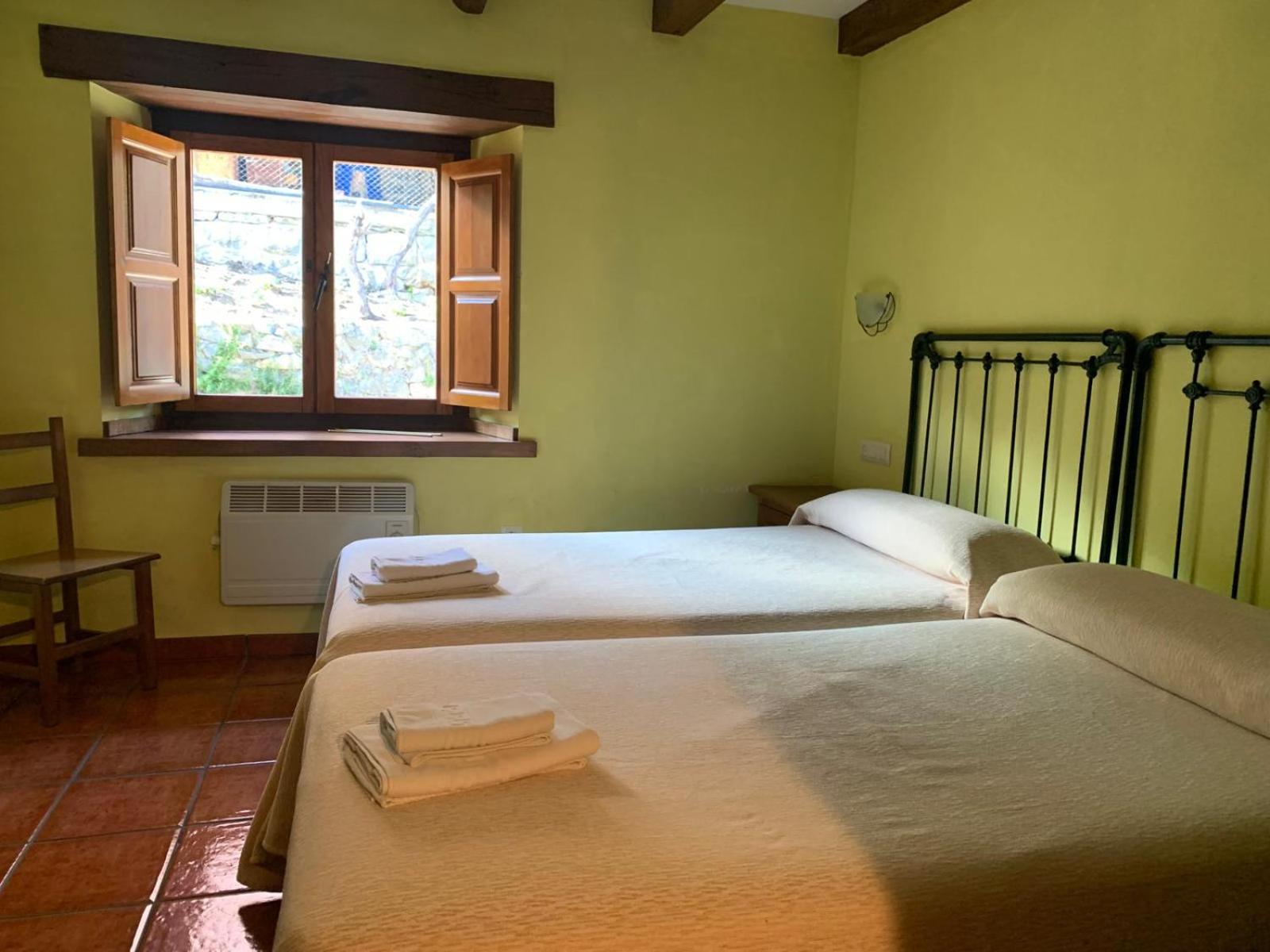 Apartamentos Las Rocas de Brez