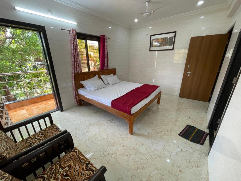 Hotel Phoenix view 4