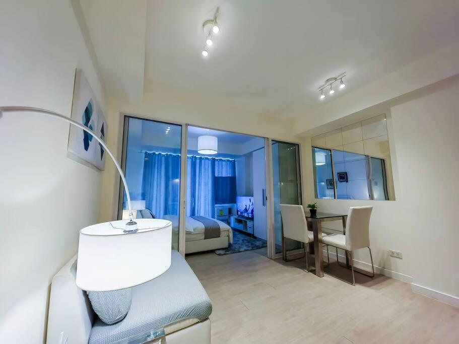 1BR Condotel at Azure Urban Resort Near Airport #AZ03 view 4